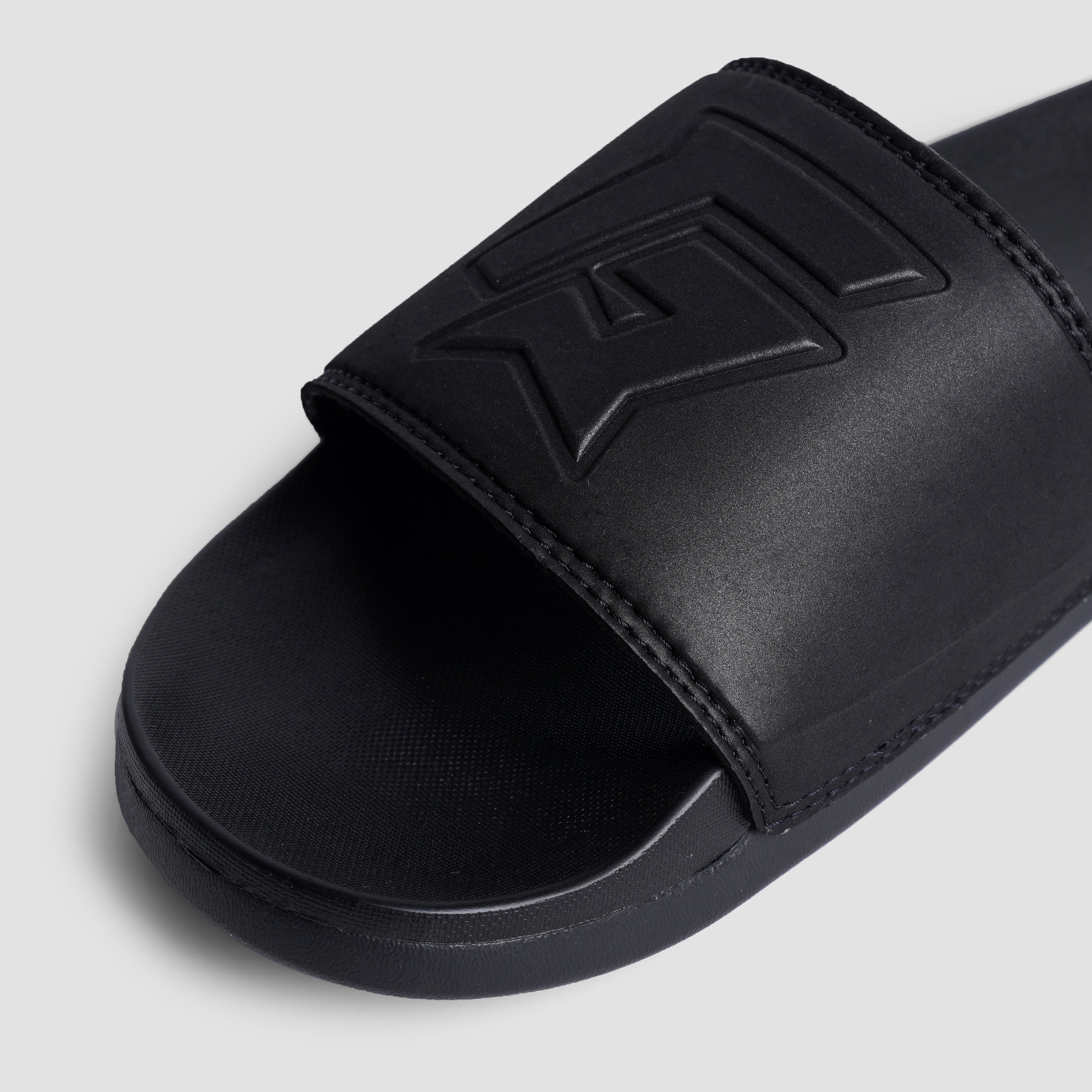 GAI Vital Slide Slippers (Black)