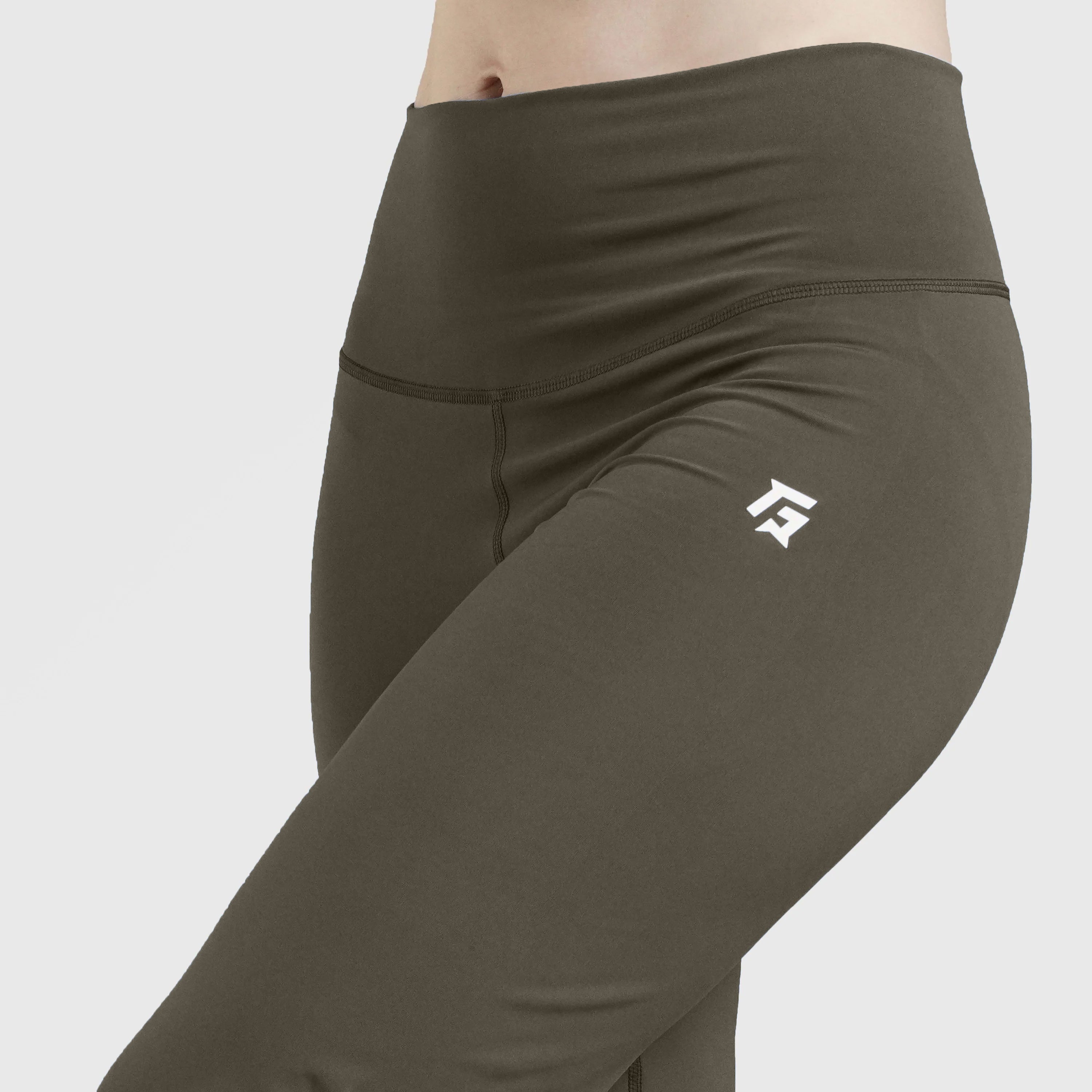 Pheonix Pants (Olive)