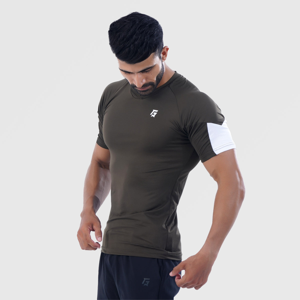 men gym t-shirt sportswear breathable workout tee side view Men T-Shirt Gym Armour Pakistan