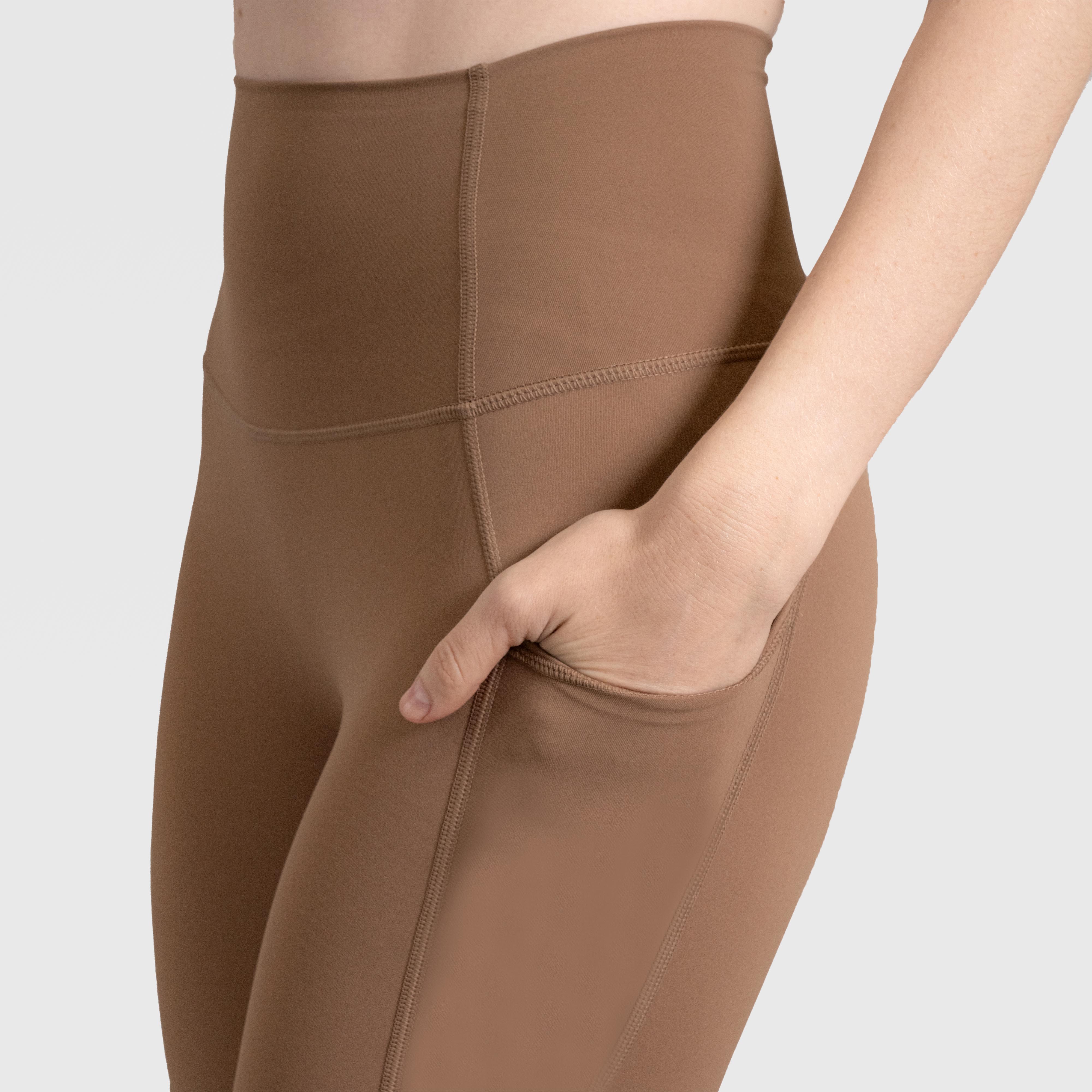 Align Shorts (Beige)