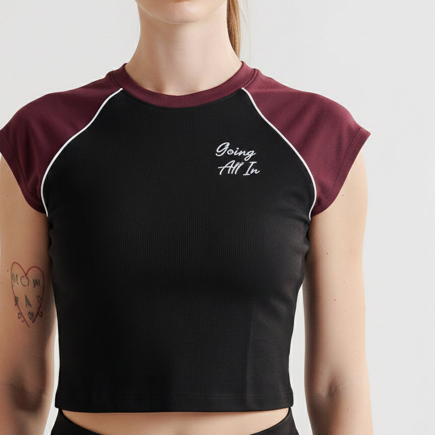 gym wear sportswear side view Gym Armour Pakistan