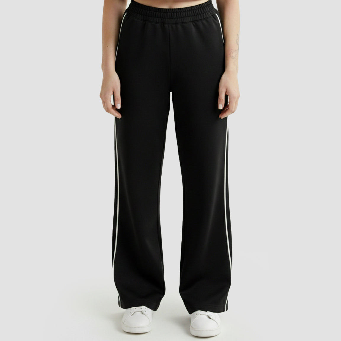 Core Line Trouser (Black)