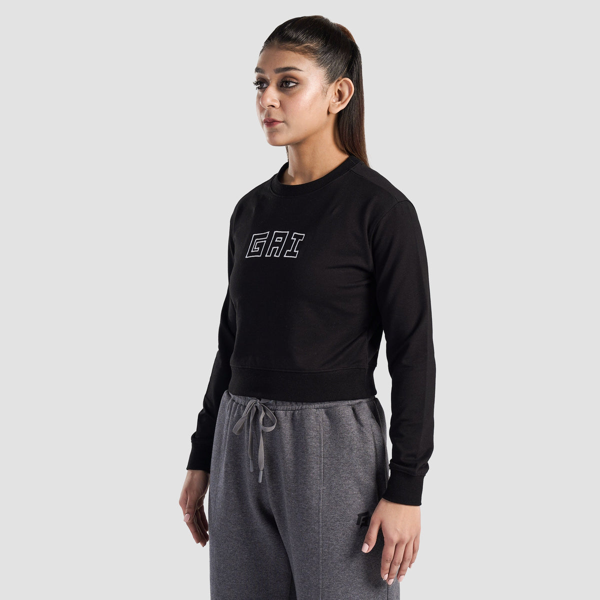 women gym wear sportswear fitness training outfit side view Women Gym Wear Gymarmour Pakistan