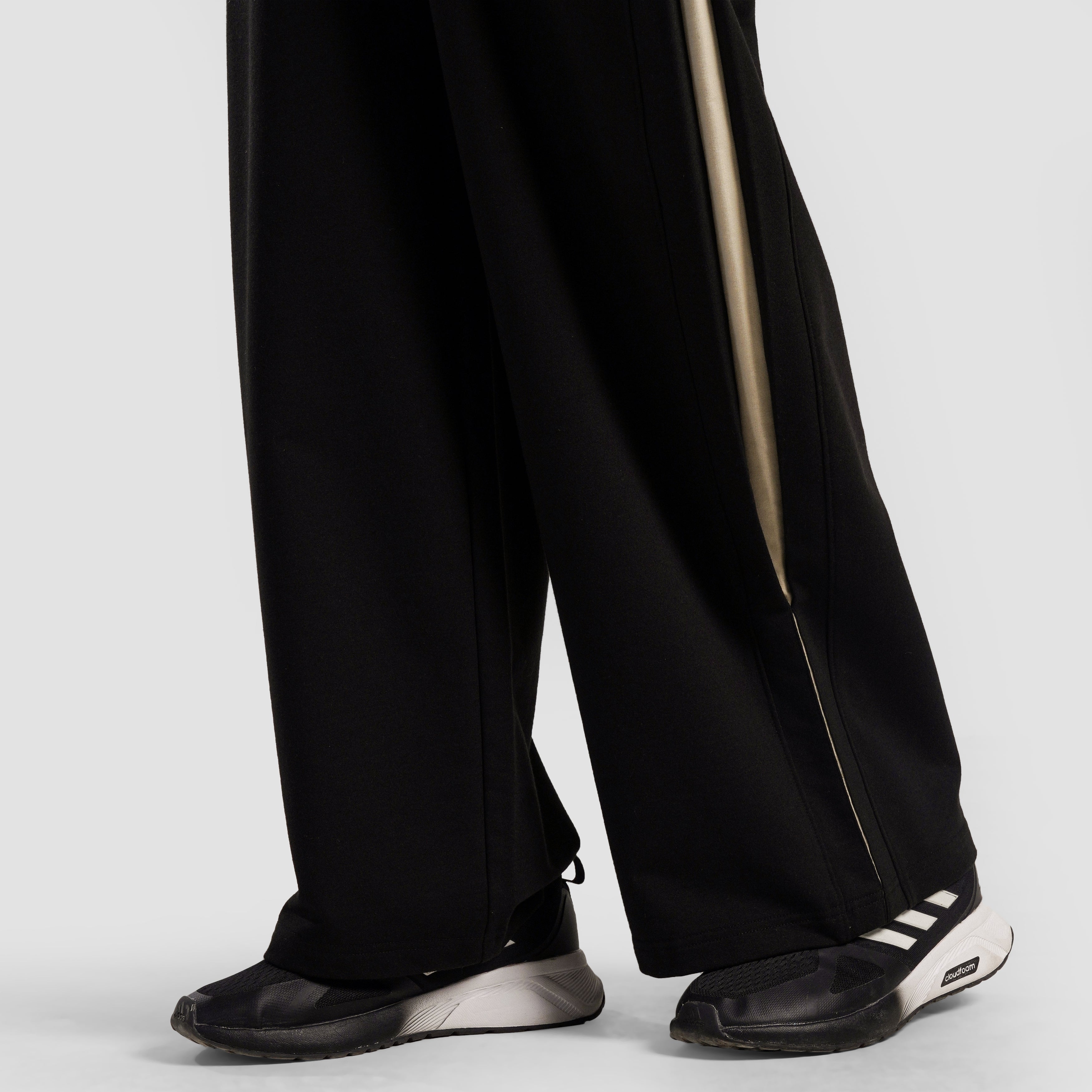 Inverse Wide Trousers (Black)