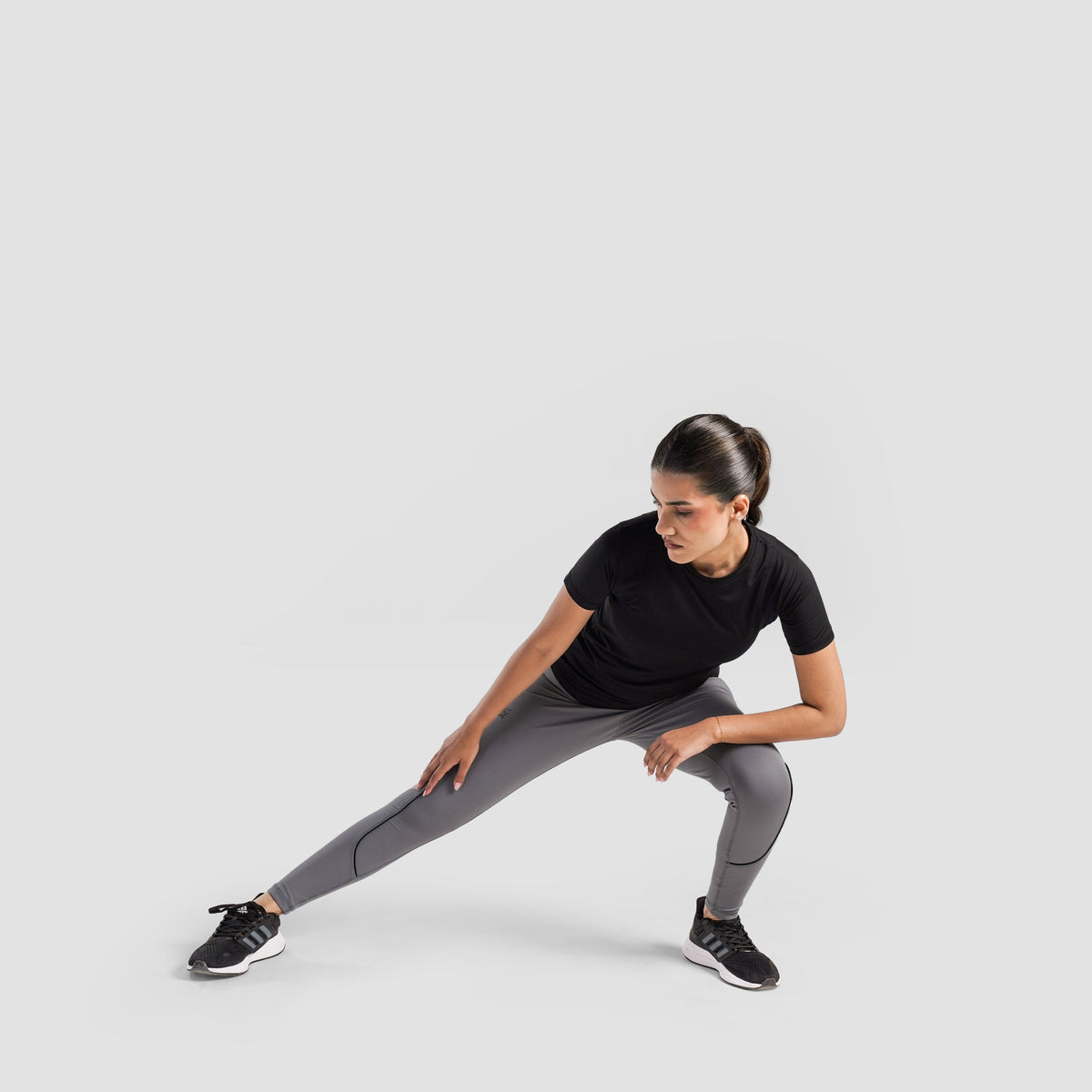 women gym wear sportswear fitness training outfit fabric detail Women Gym Wear Gymarmour Pakistan