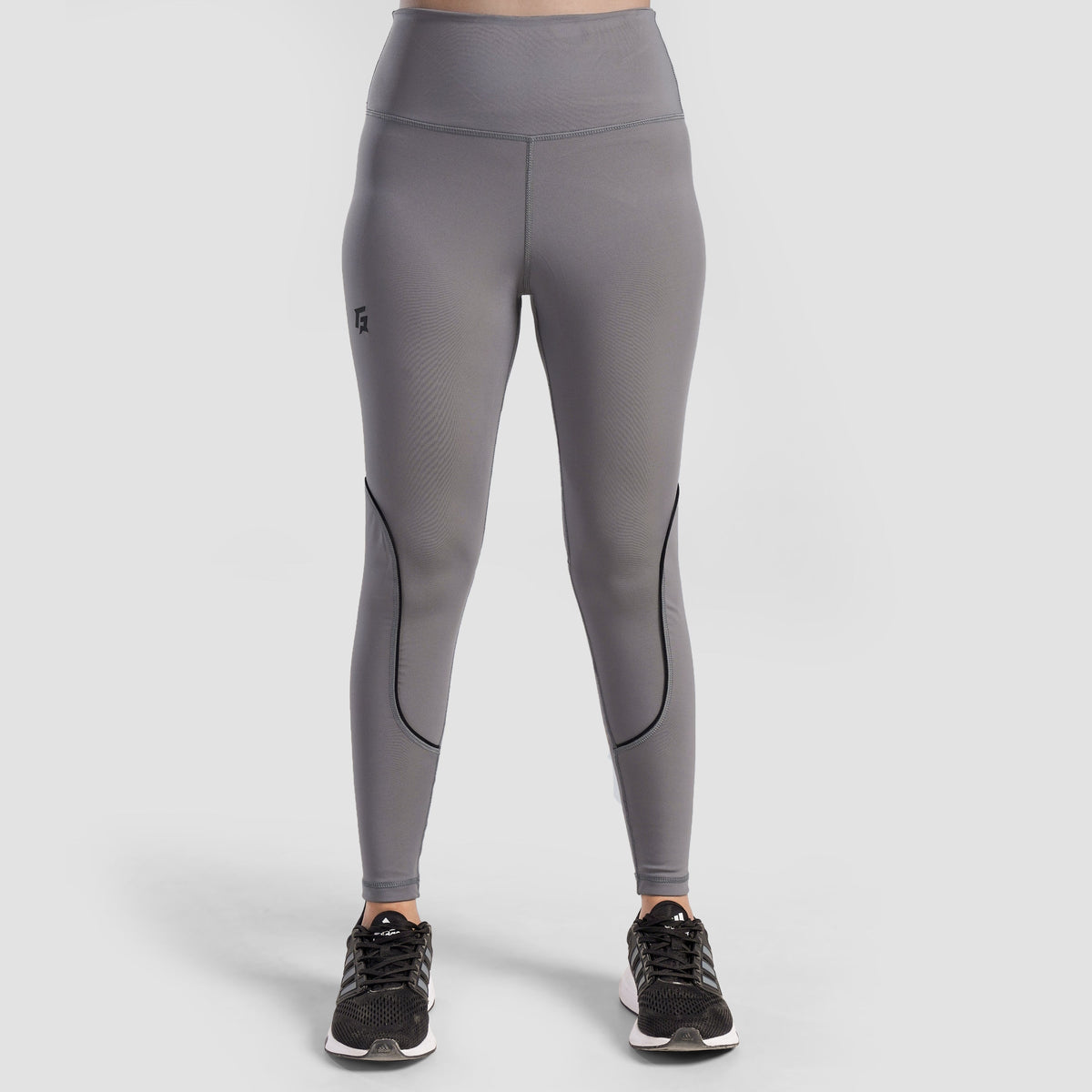 women gym wear sportswear fitness training outfit front view Women Gym Wear Gymarmour Pakistan