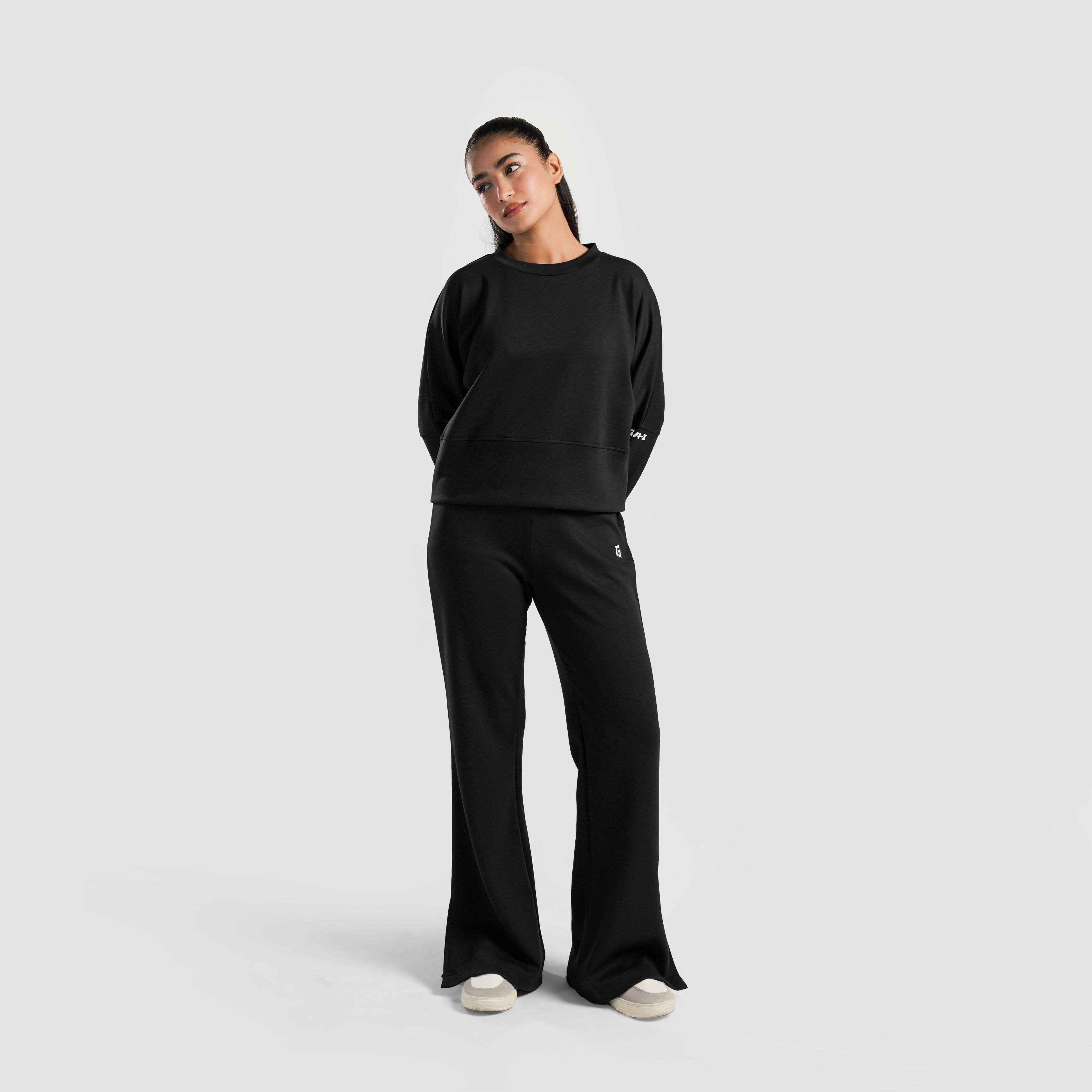 Monocrop SweatShirt (Black)