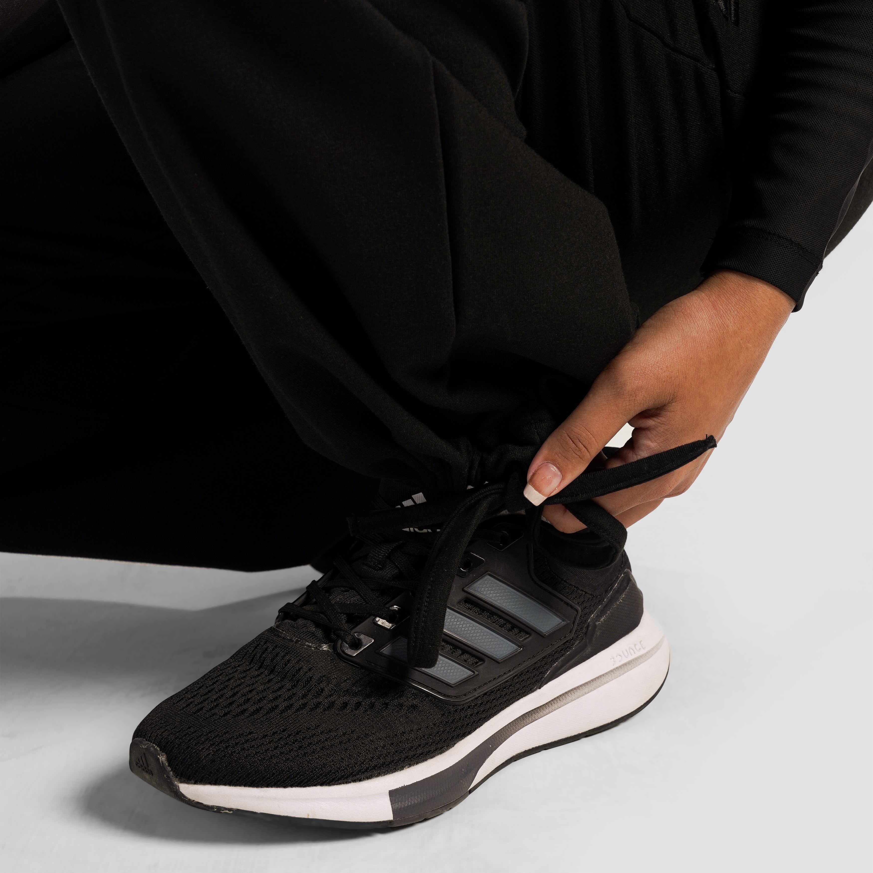 VolumeFit SweatPants (Black)