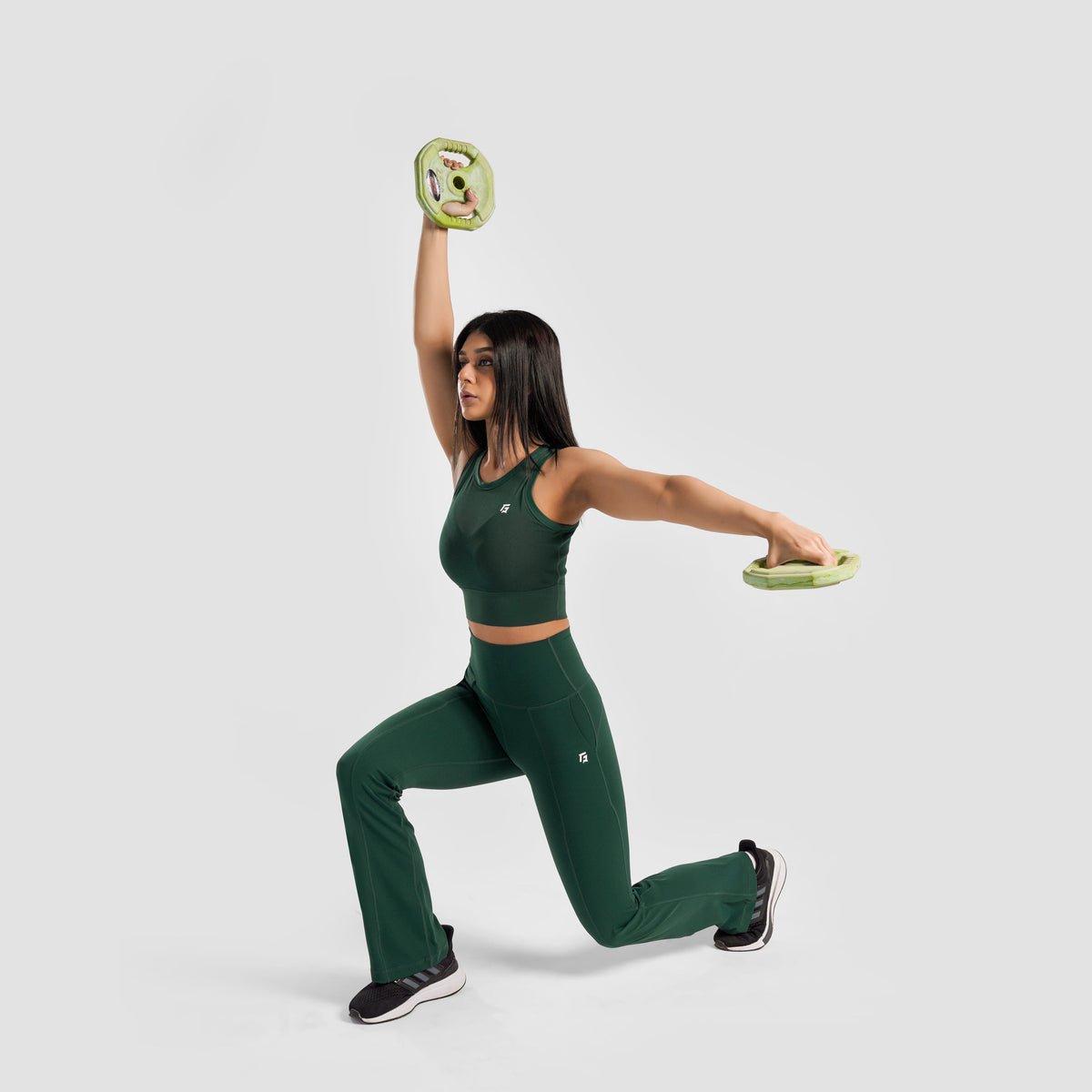 women gym trousers workout pants breathable fitness training bottoms fabric detail Women Gym Trousers Gymarmour Pakistan