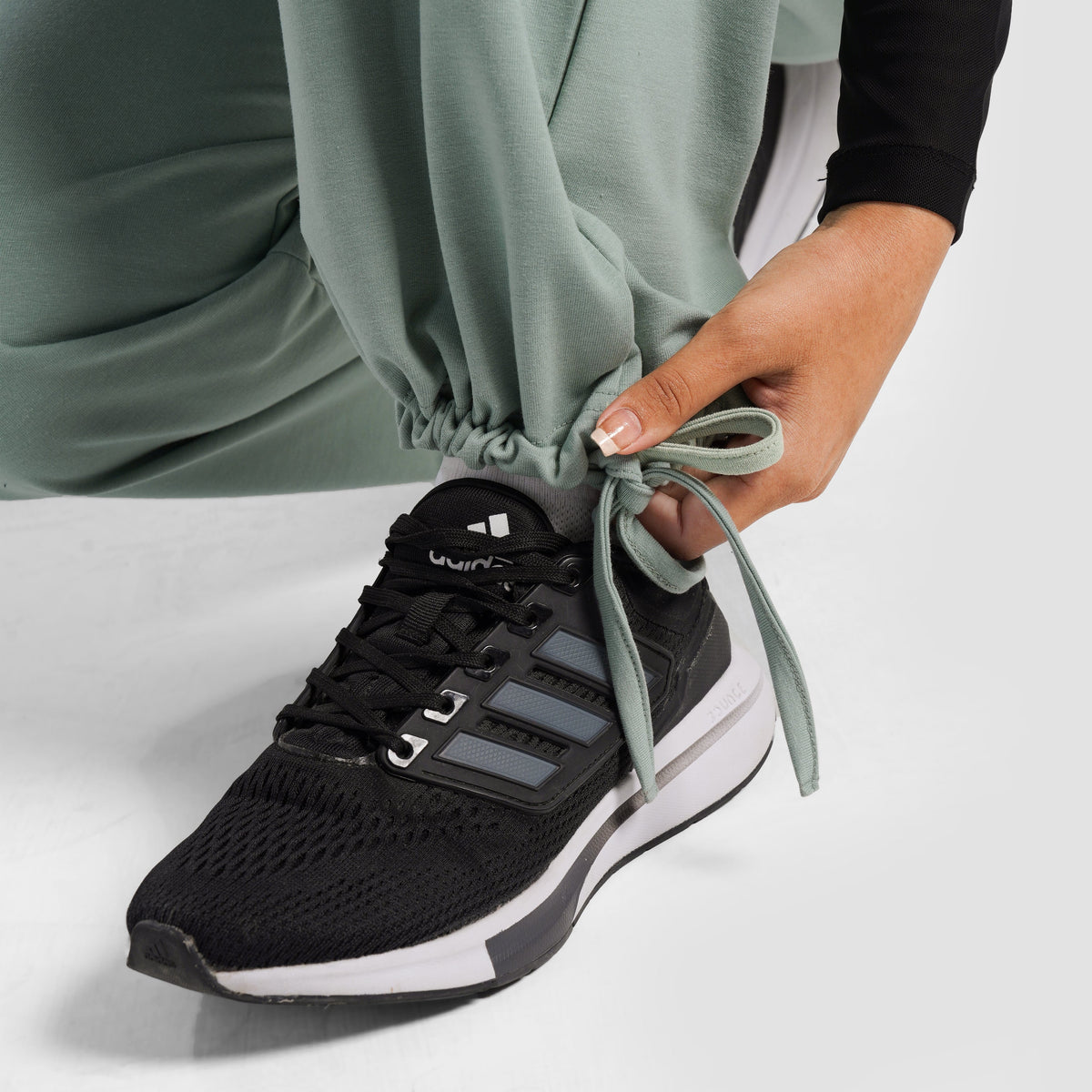 VolumeFit SweatPants (Light Green)