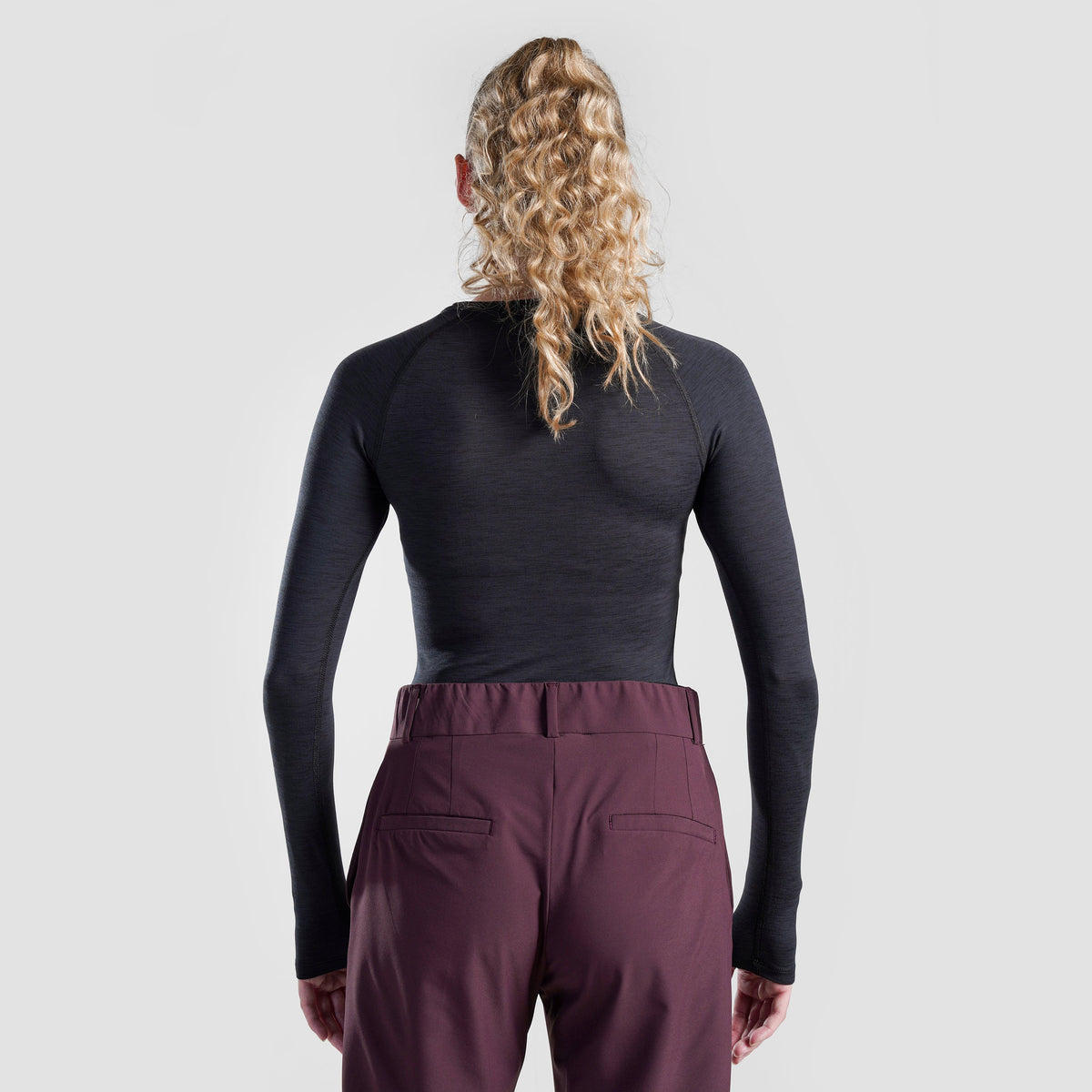 women gym wear sportswear fitness training outfit back view Women Gym Wear Gym Armour Pakistan