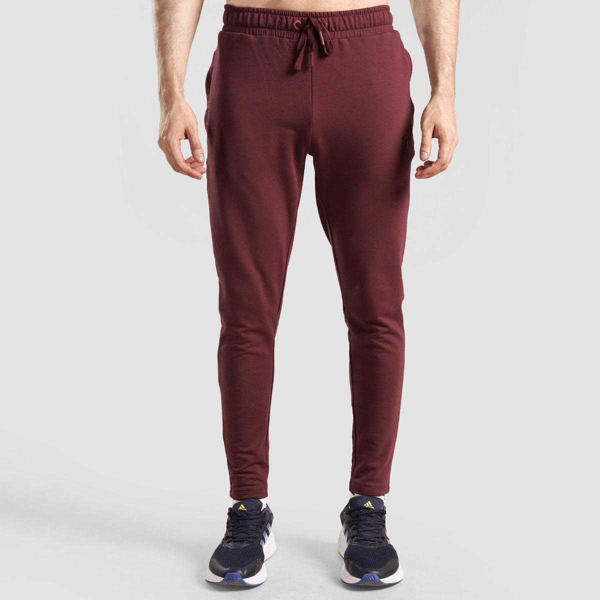 men gym trousers workout pants breathable fitness training bottoms front view Men Gym Trousers Gym Armour Pakistan