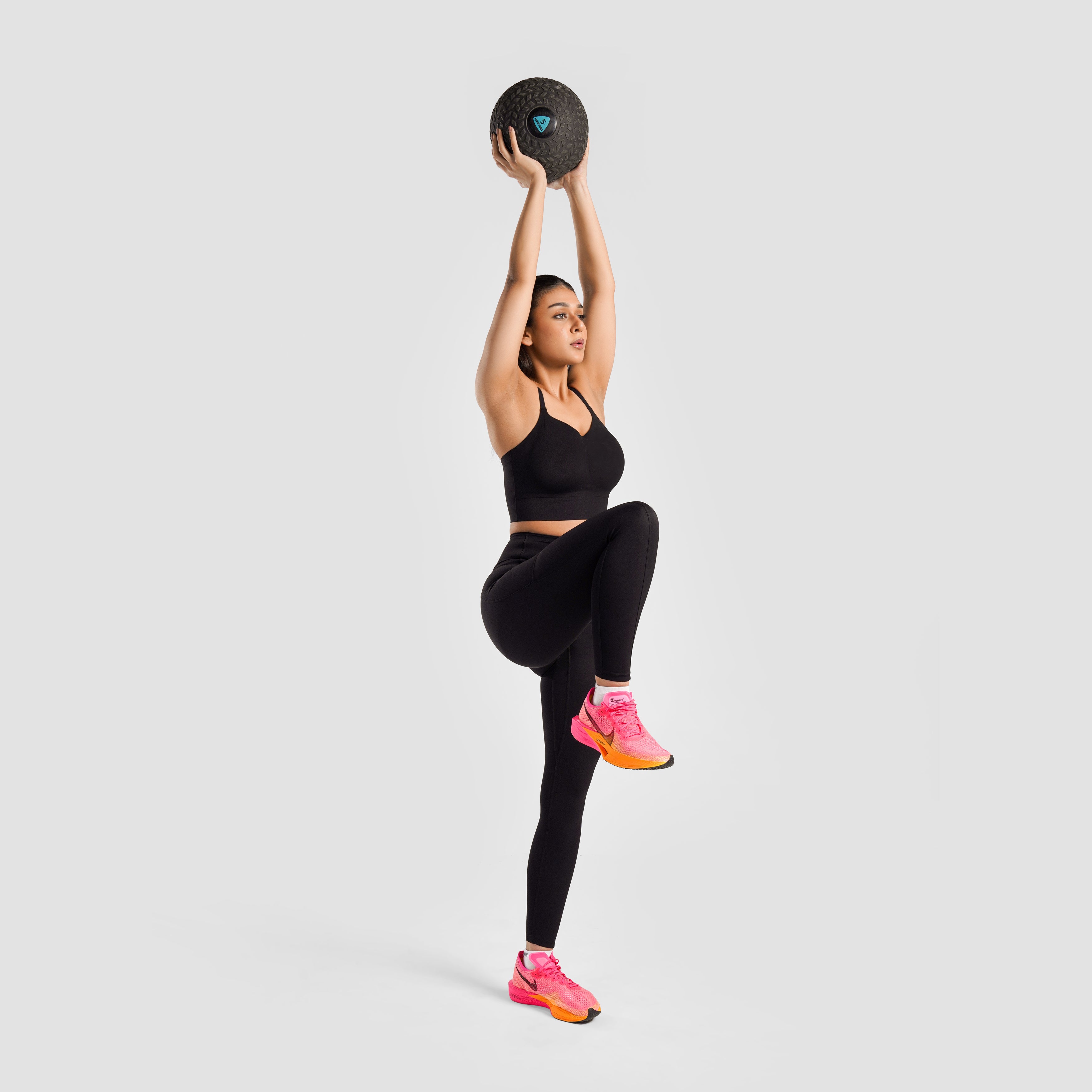 Radient Sports Bra (Black)