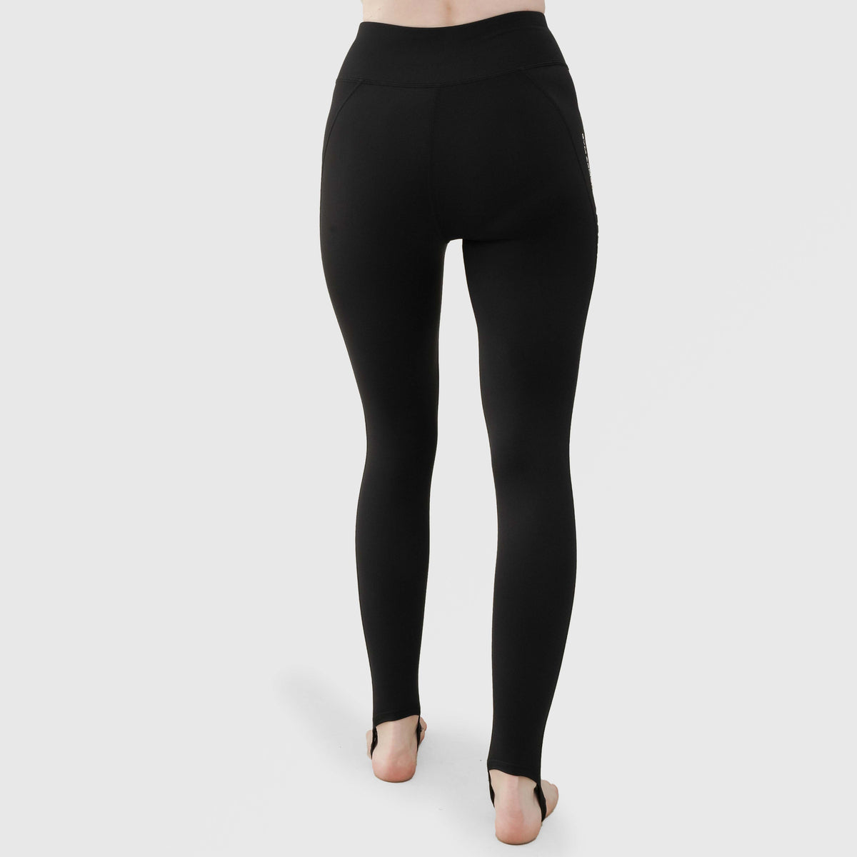 women gym wear sportswear fitness training outfit back view Women Gym Wear Gymarmour Pakistan