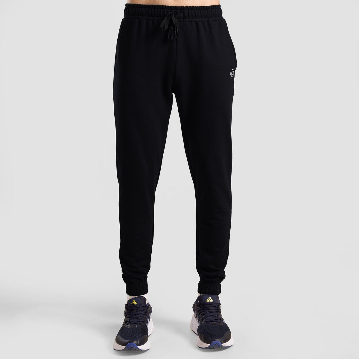 men gym trousers workout pants breathable fitness training bottoms front view Men Gym Trousers GymArmour Pakistan
