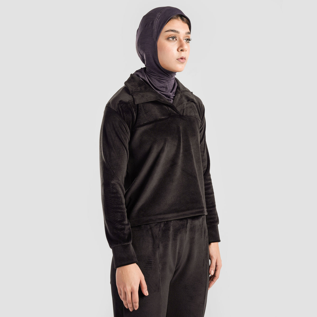 women gym wear sportswear fitness training outfit front view Women Gym Wear Gymarmour Pakistan
