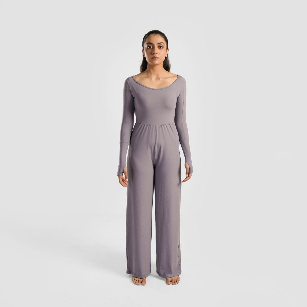 women gym wear sportswear fitness training outfit front view Women Gym Wear Gym Armour Pakistan