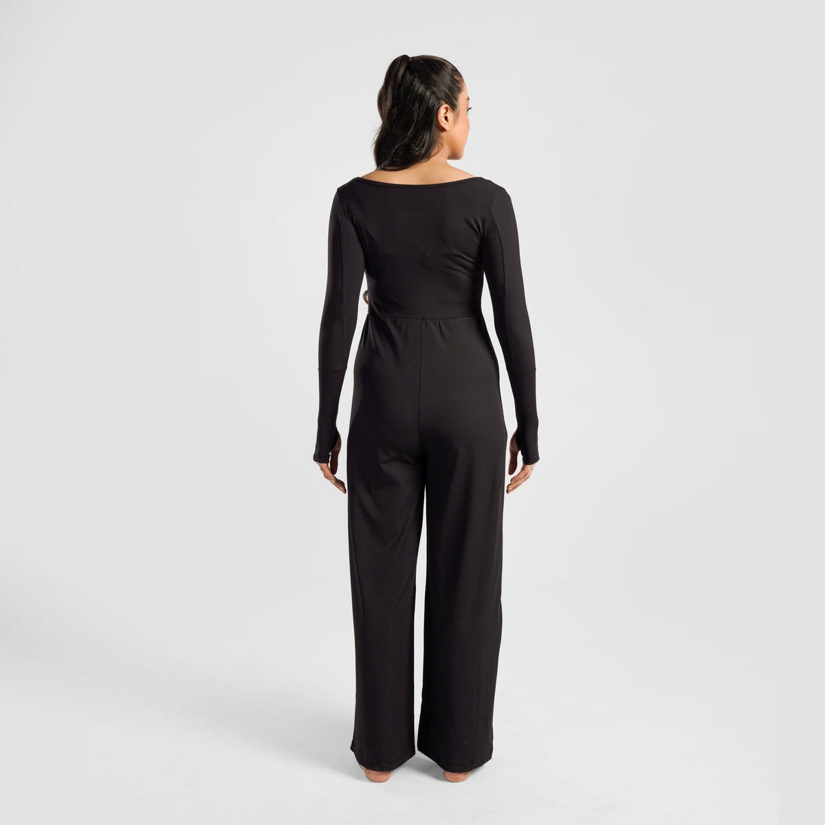 women gym wear sportswear fitness training outfit back view Women Gym Wear GymArmour Pakistan