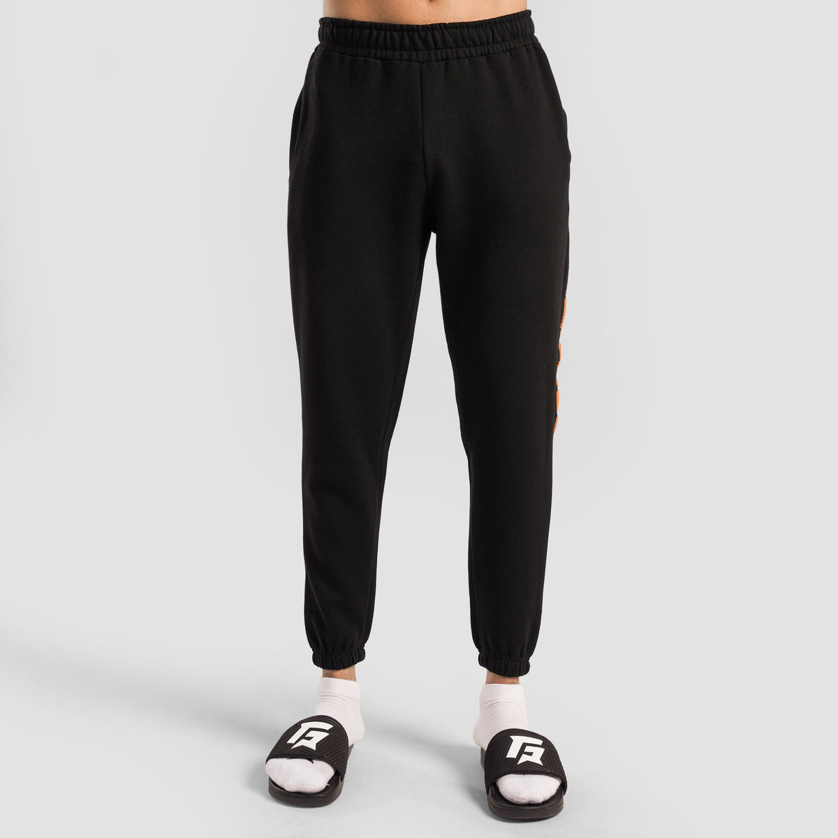 men gym trousers workout pants breathable fitness training bottoms back view Men Gym Trousers Gym Armour Pakistan