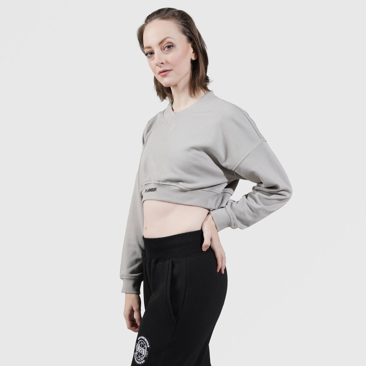 women gym wear sportswear fitness training outfit side view Women Gym Wear Gym Armour Pakistan