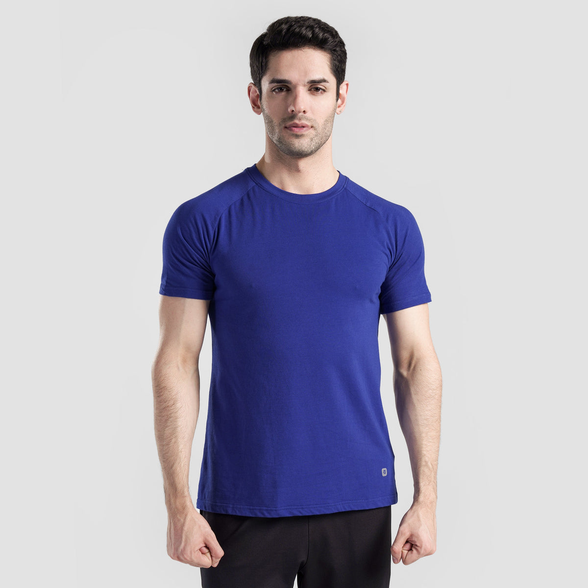 men gym t-shirt sportswear breathable workout tee front view Men T-Shirt Gym Armour Pakistan