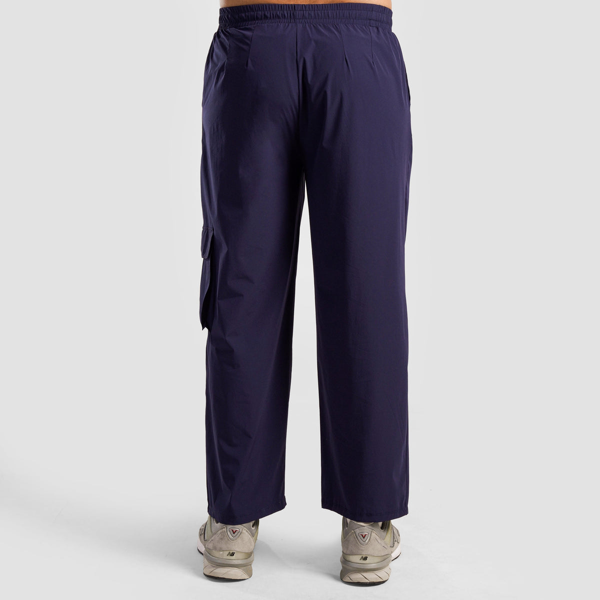 men gym trousers workout pants breathable fitness training bottoms side view Men Gym Trousers Gym Armour Pakistan