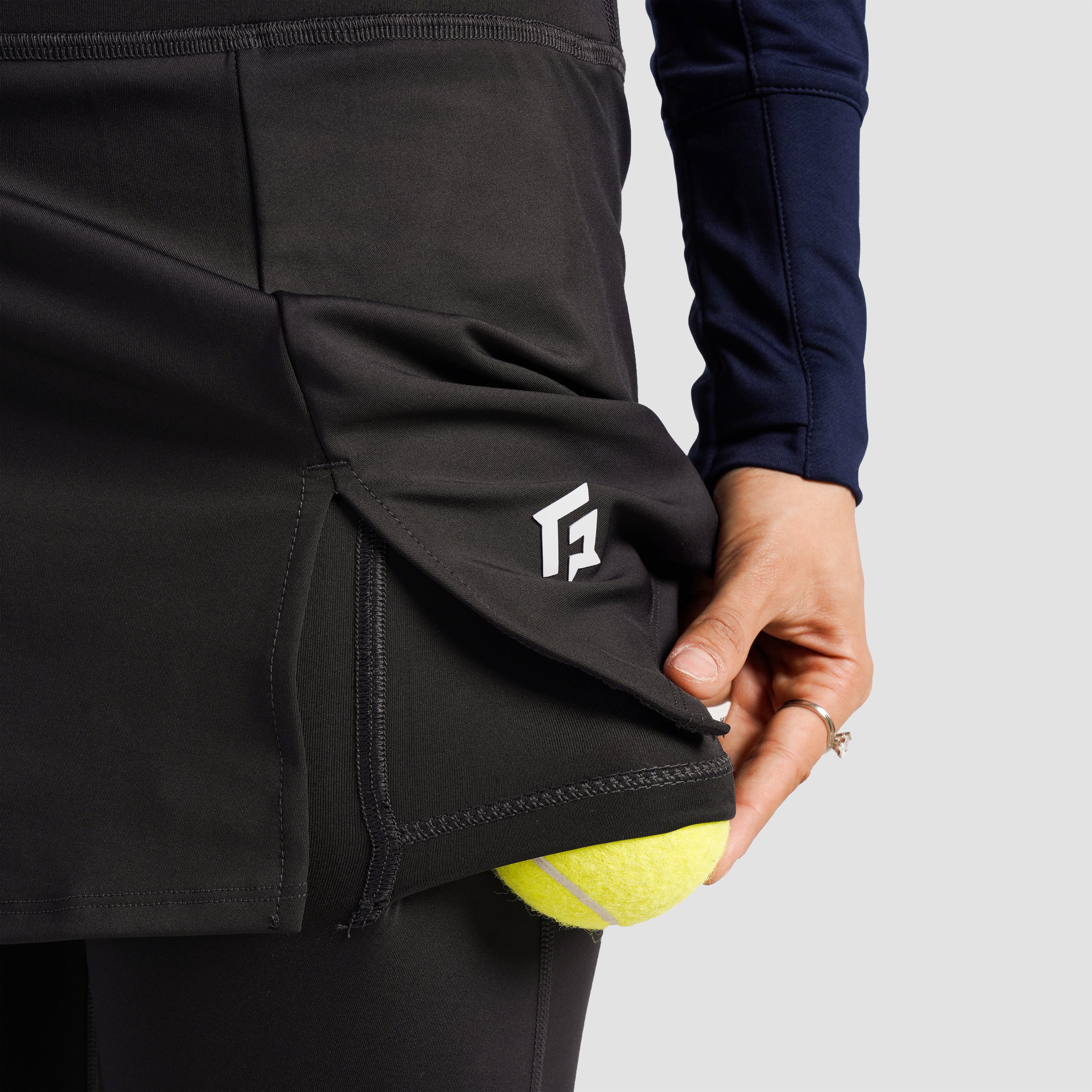 Ace Skirt with Leggings (Black)