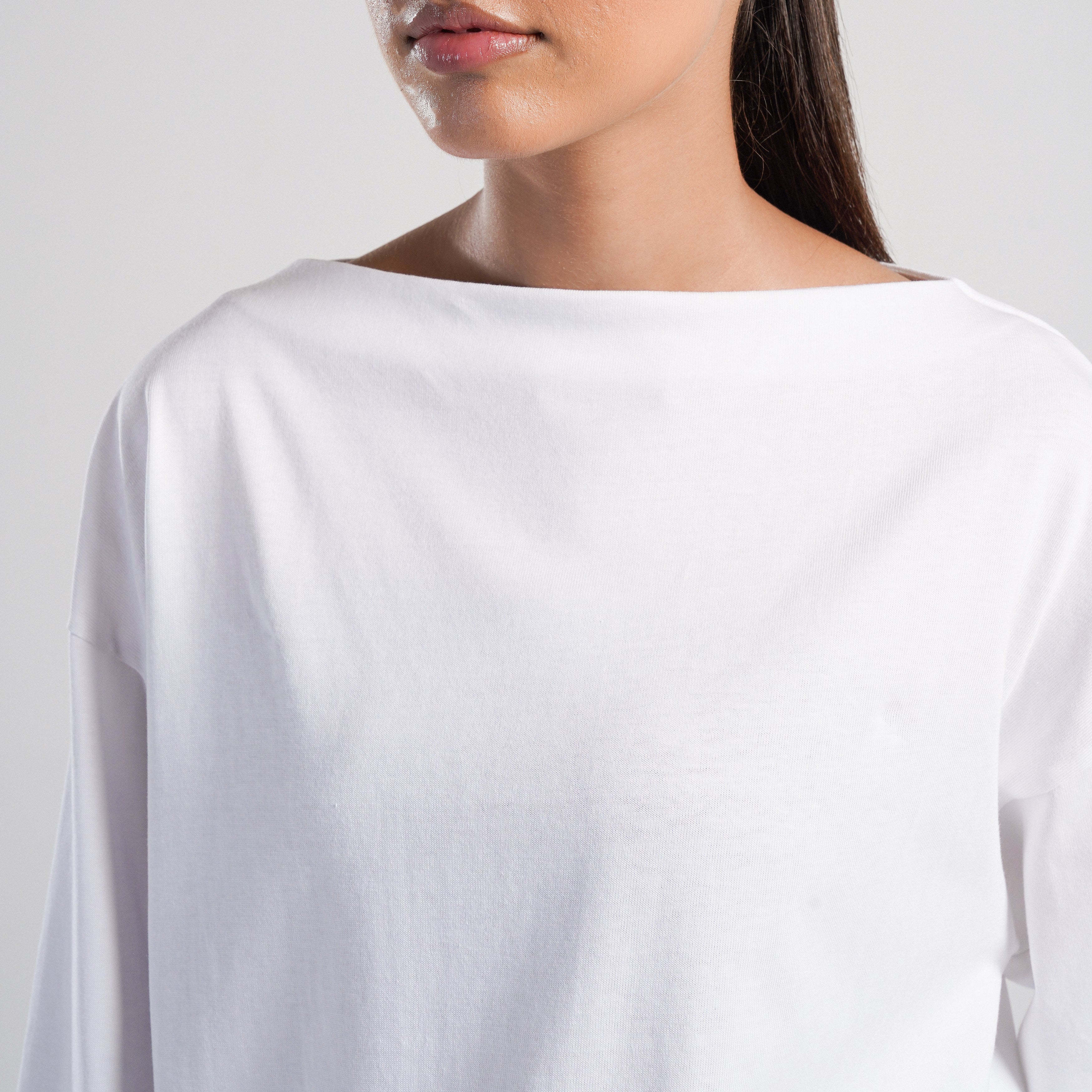 Boat Neck Long Sleeves (White)