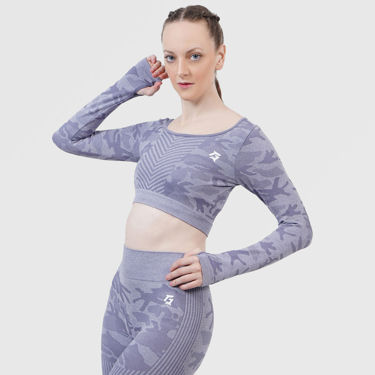 women gym wear sportswear fitness training outfit front view Women Gym Wear Gymarmour Pakistan