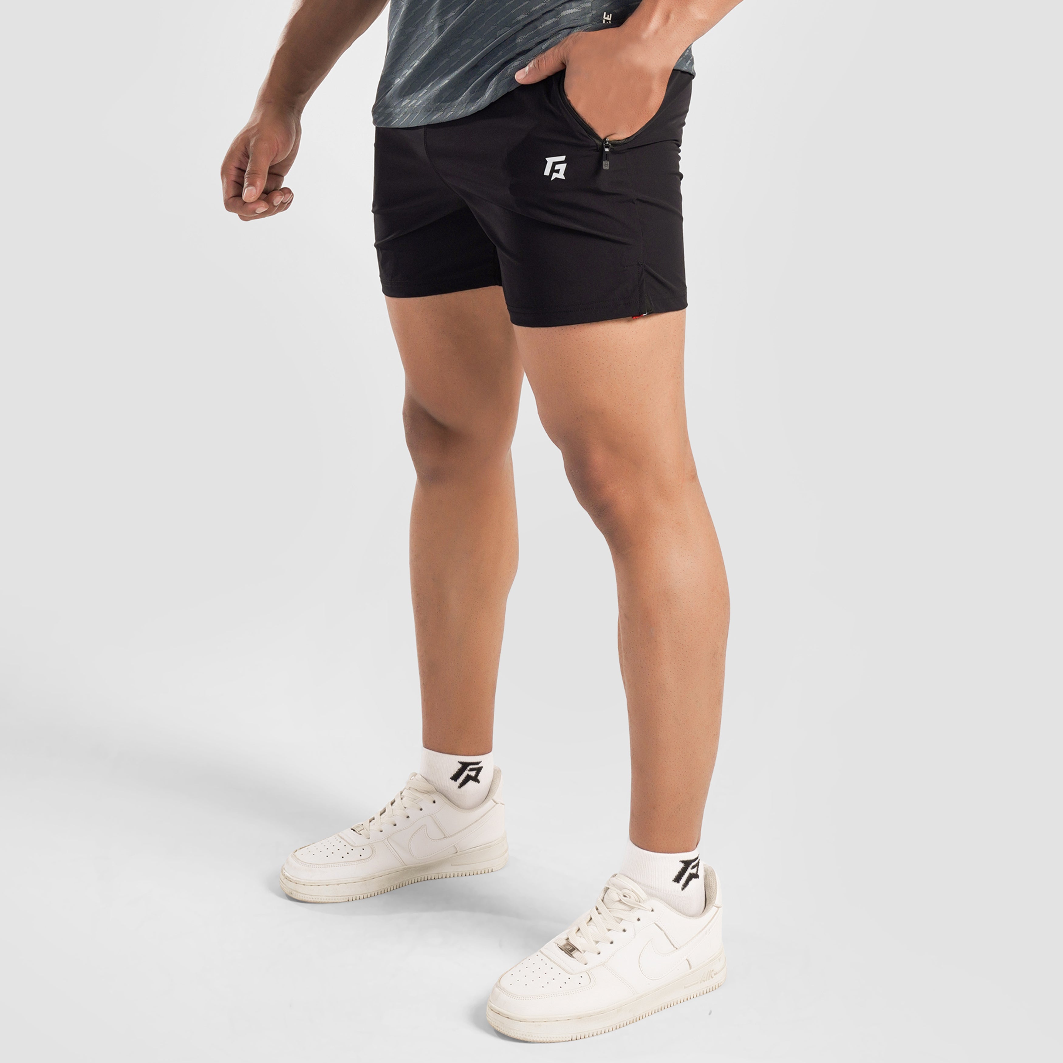 Terra Flex Shorts (Black)