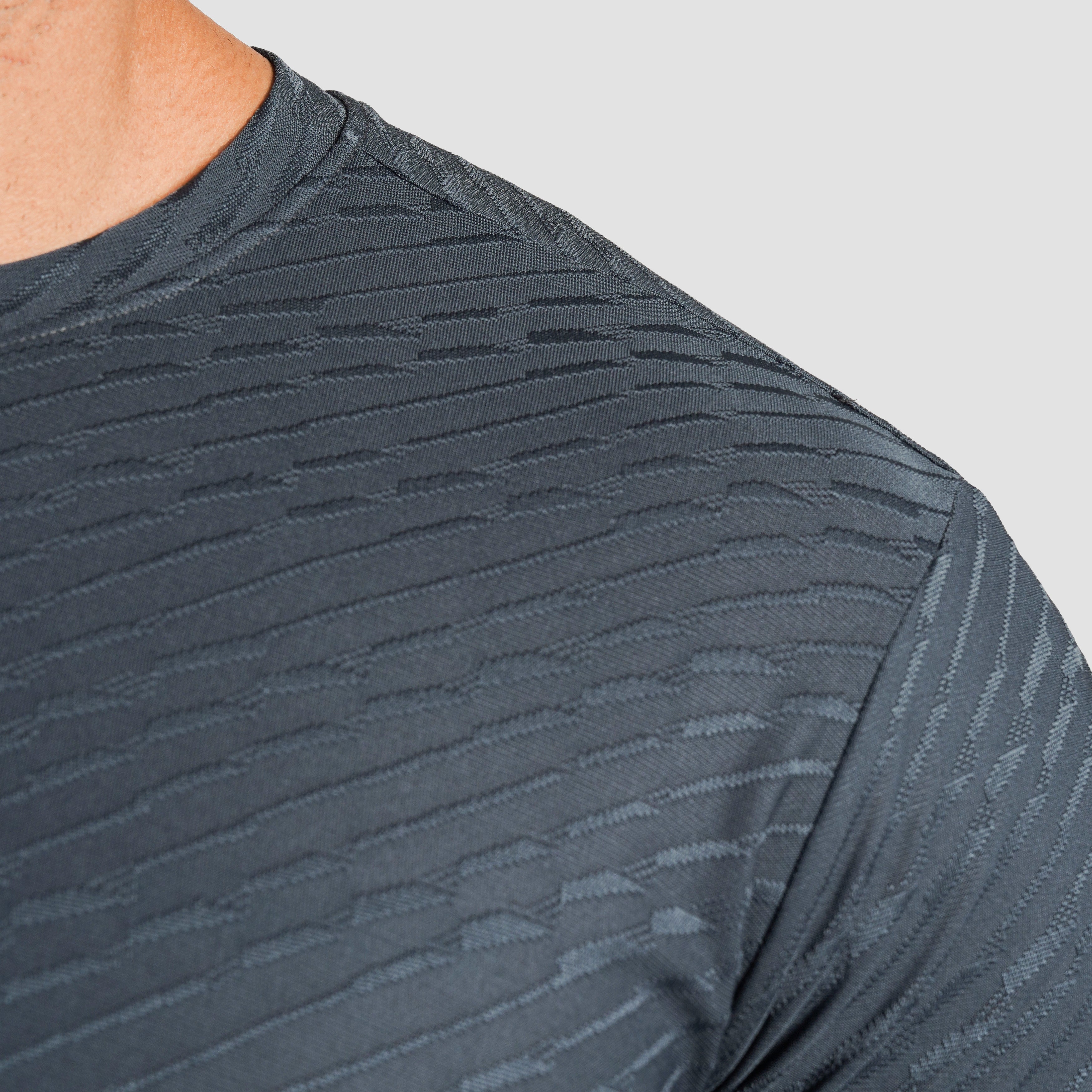 Power Rise Tee (Grey)