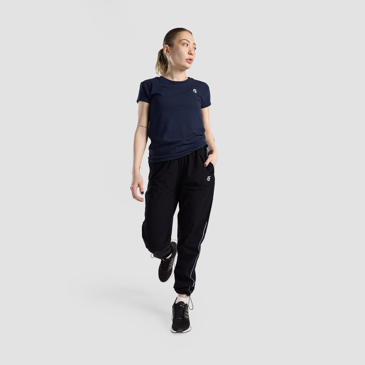 women gym t-shirt sportswear breathable workout tee fabric detail Women T-Shirt Gymarmour Pakistan