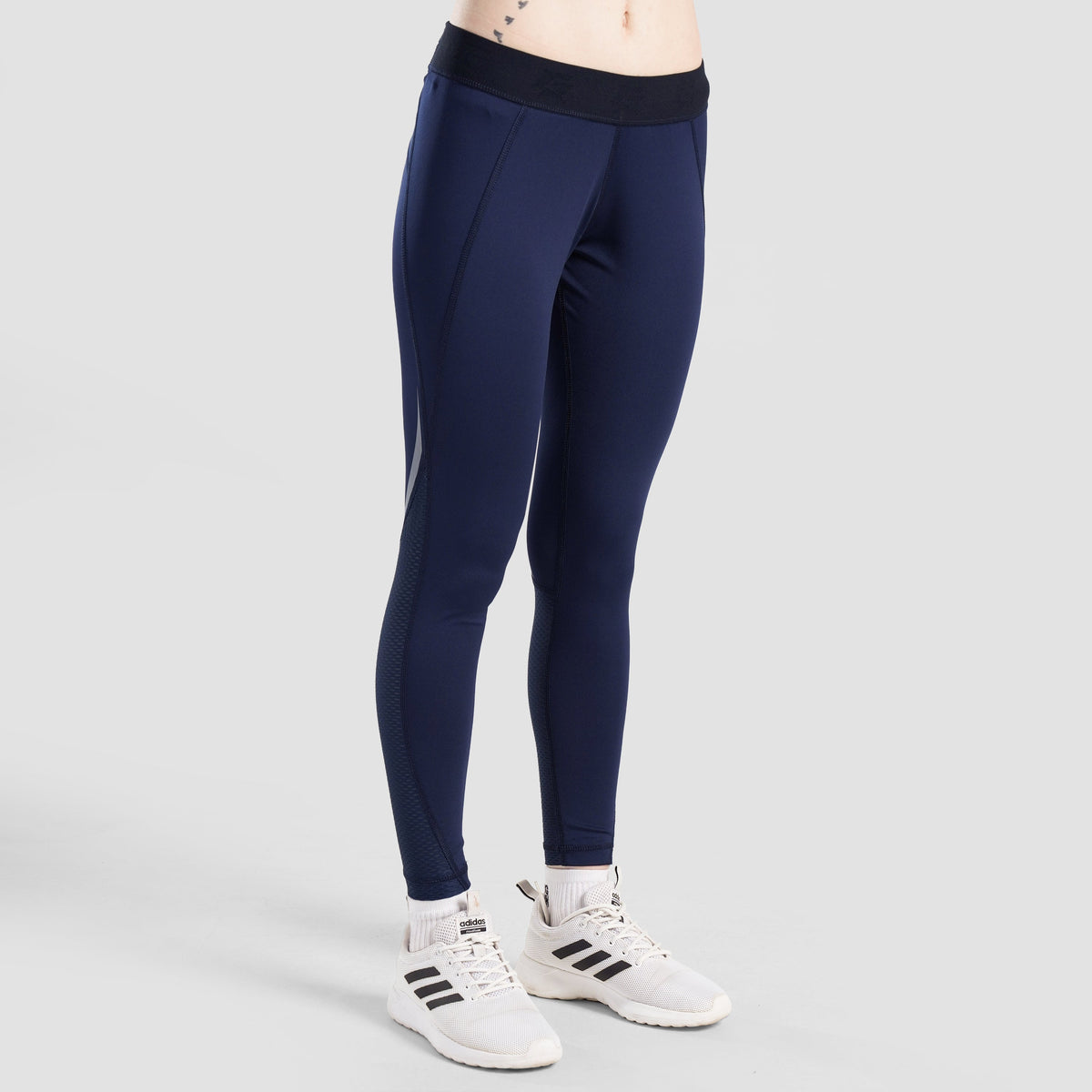 women gym wear sportswear fitness training outfit side view Women Gym Wear Gymarmour Pakistan