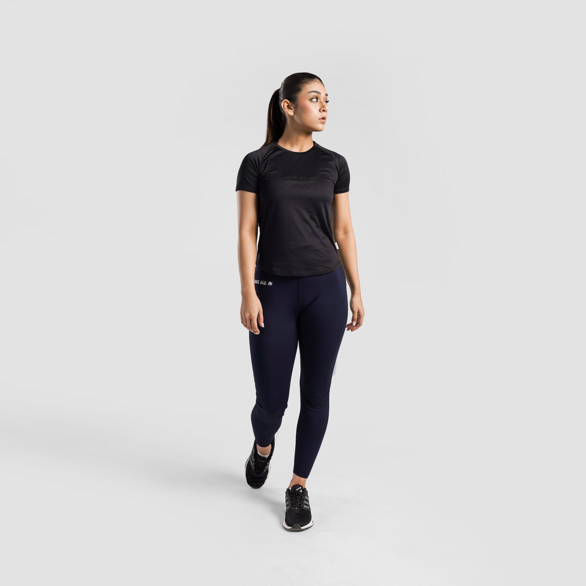 women gym wear sportswear fitness training outfit fabric detail Women Gym Wear Gymarmour Pakistan