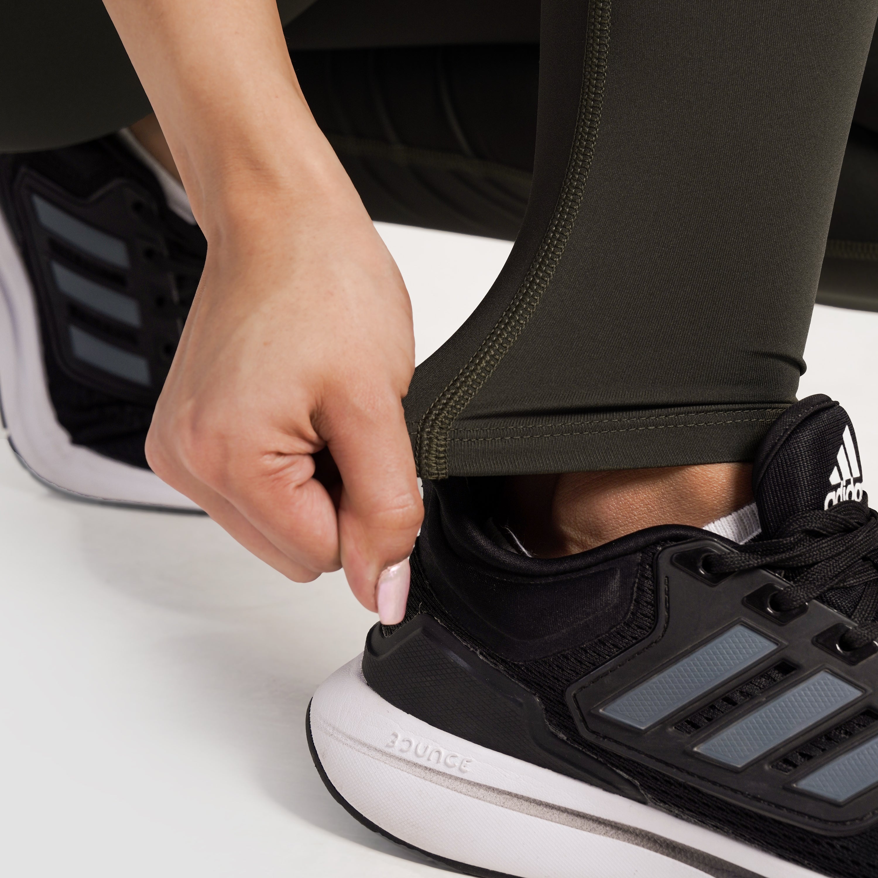 Resilience Leggings (Olive)