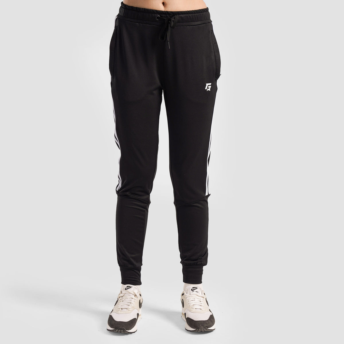 women gym trousers workout pants breathable fitness training bottoms back view Women Gym Trousers Gym Armour Pakistan