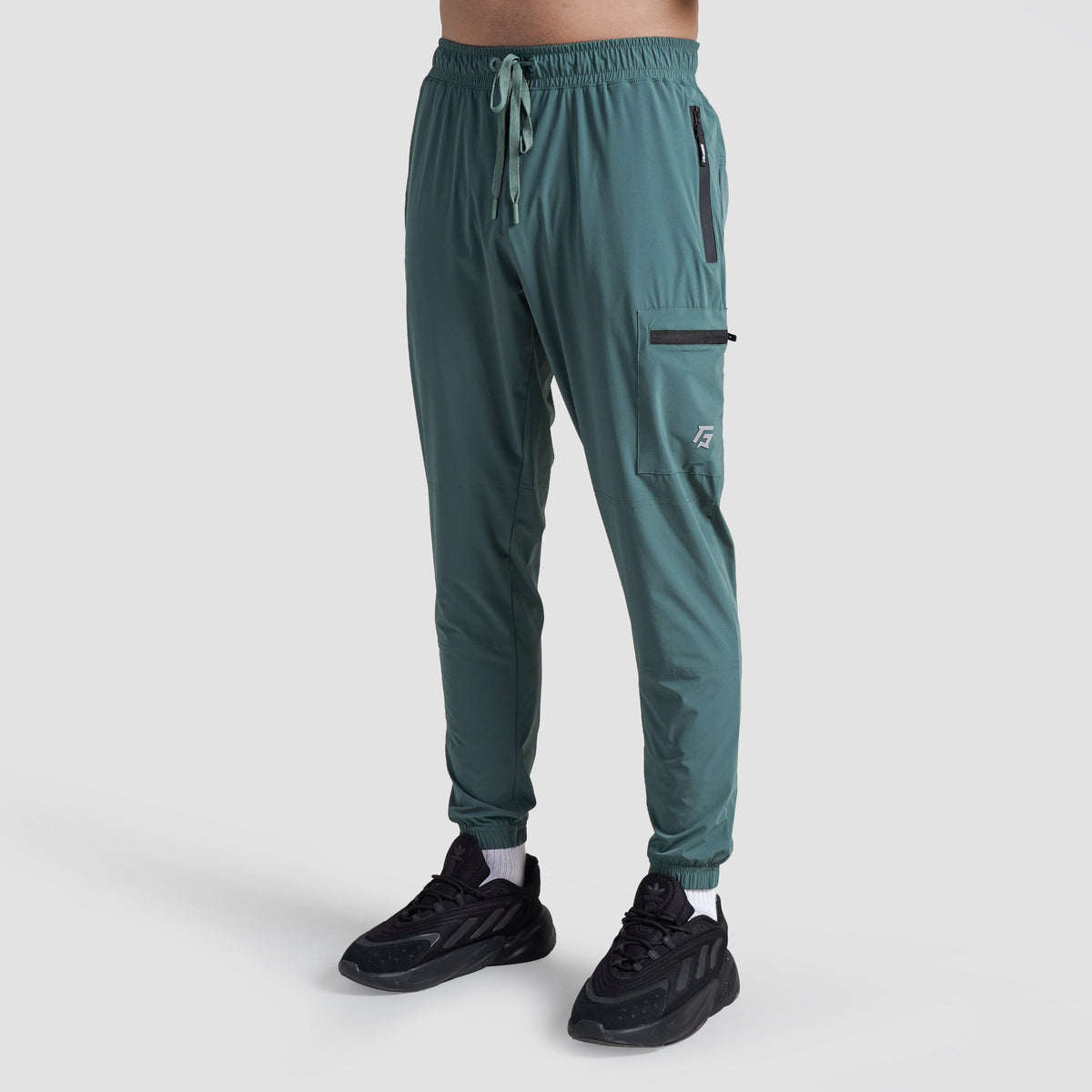 men gym trousers workout pants breathable fitness training bottoms front view Men Gym Trousers Gym Armour Pakistan