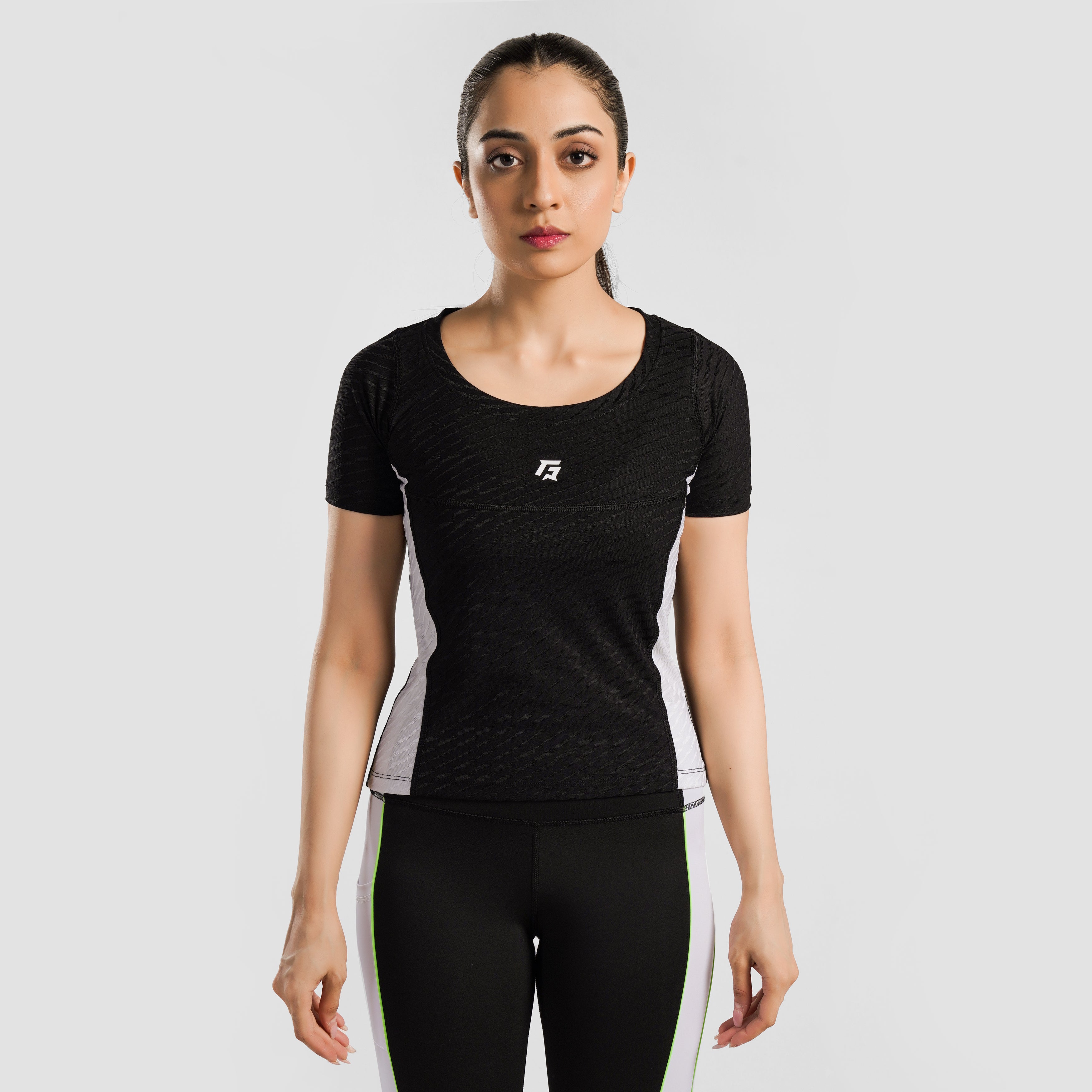 Court Top Tee (Black-White)