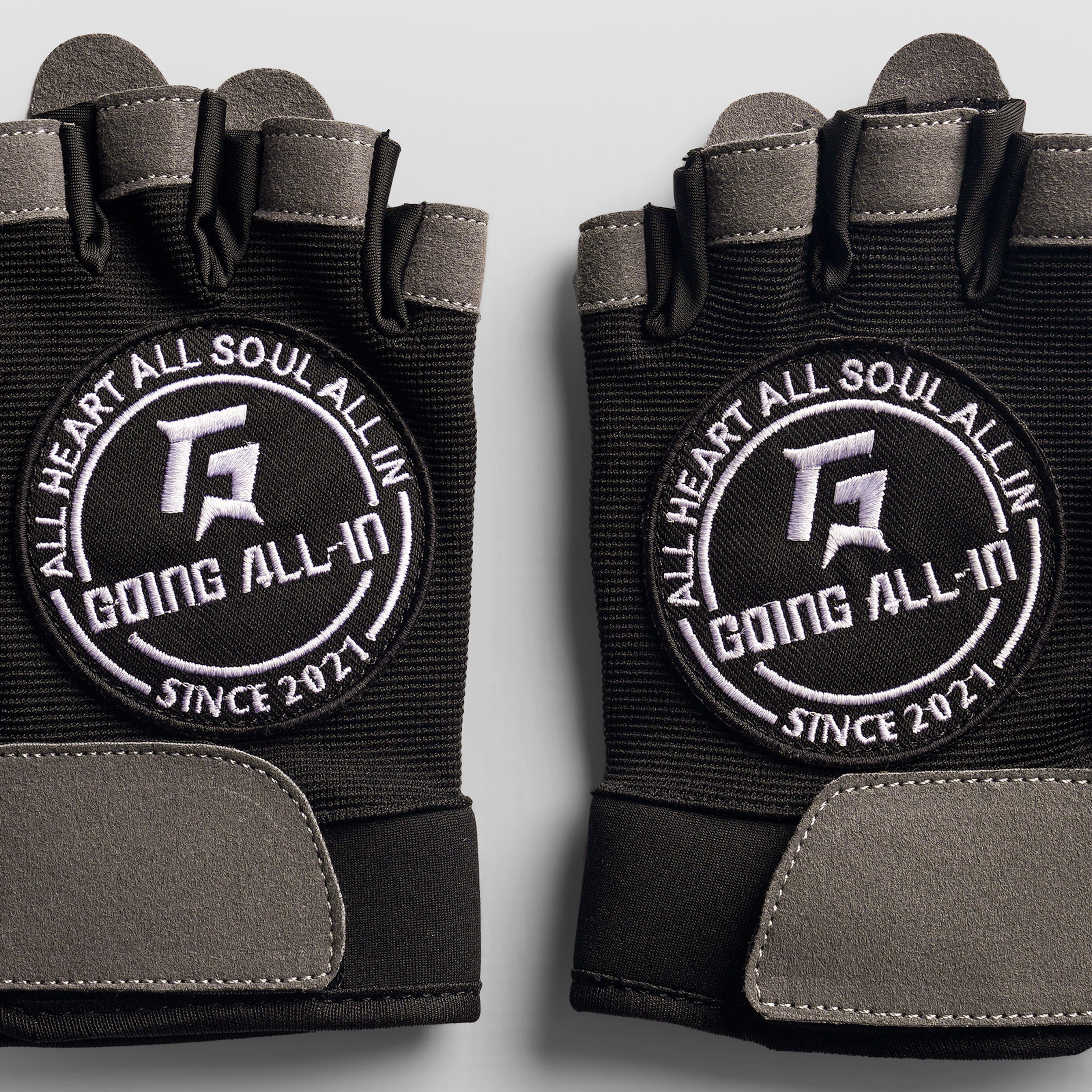 GA Legacy Gloves (Black)