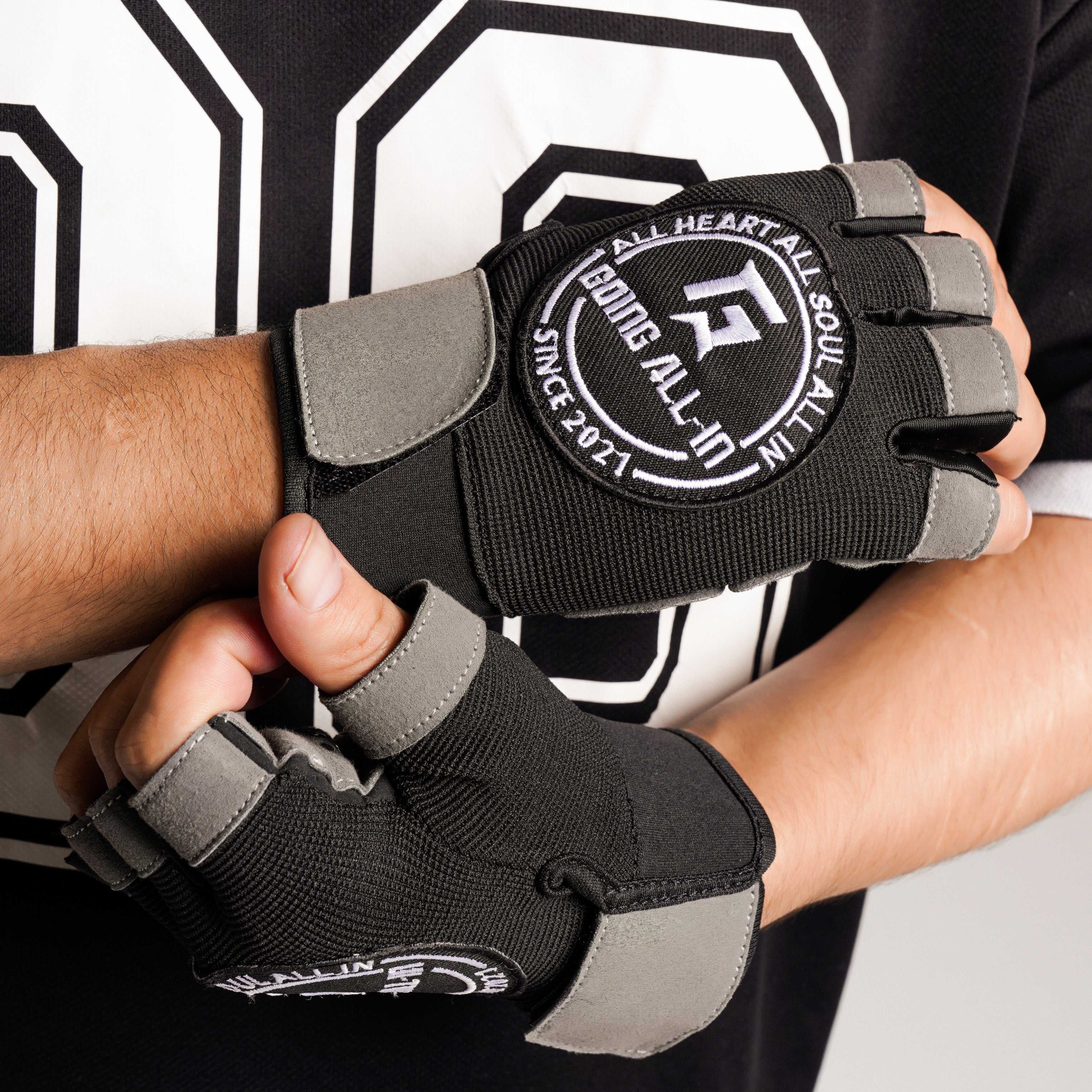 GA Legacy Gloves (Black)