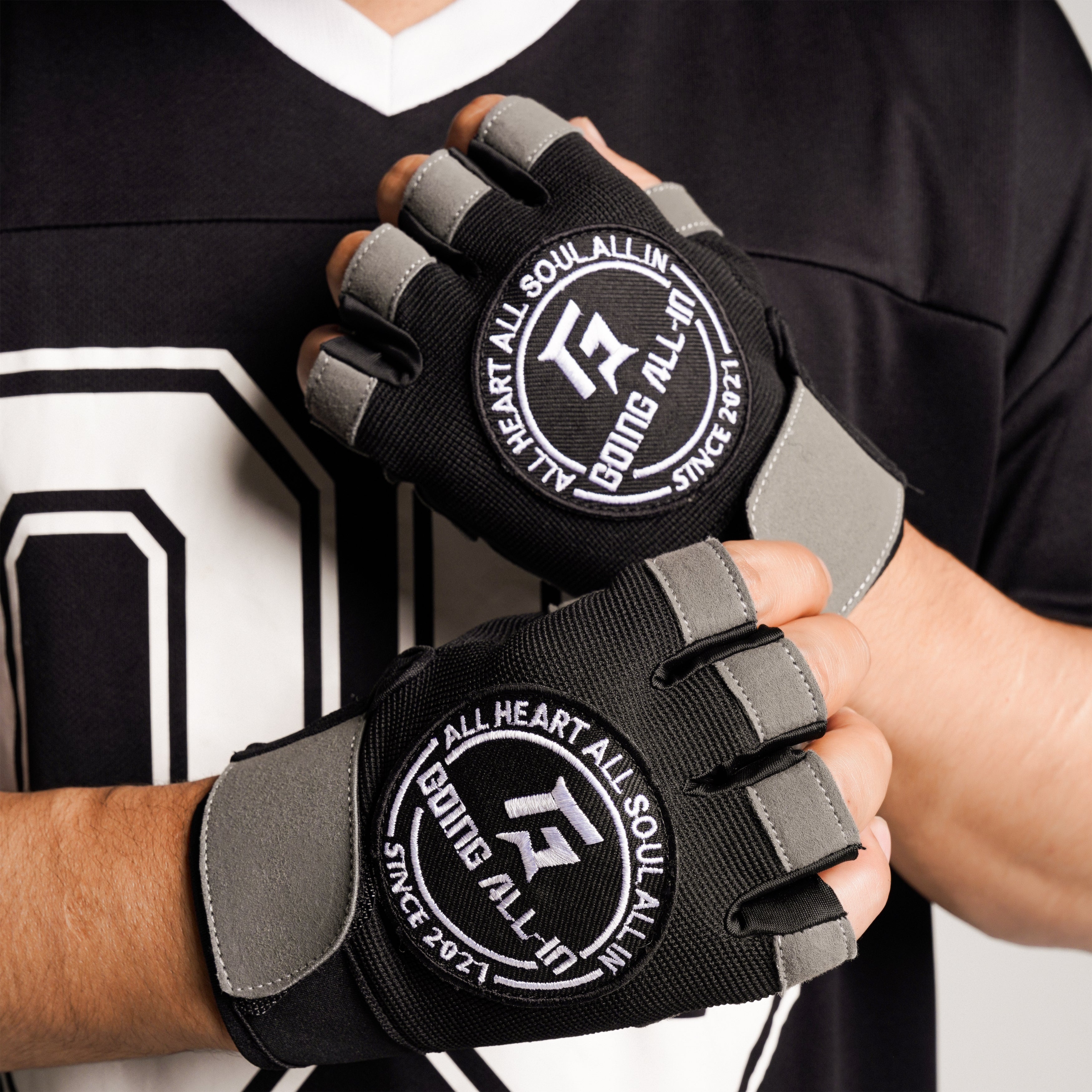 GA Legacy Gloves (Black)