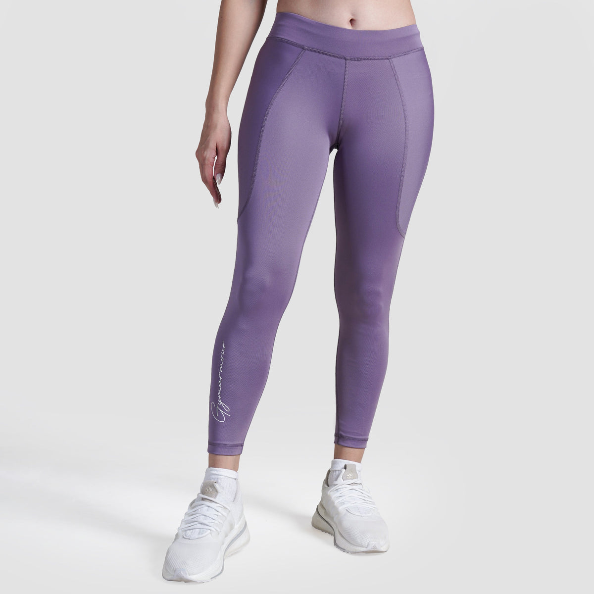 women gym wear sportswear fitness training outfit front view Women Gym Wear Gym Armour Pakistan
