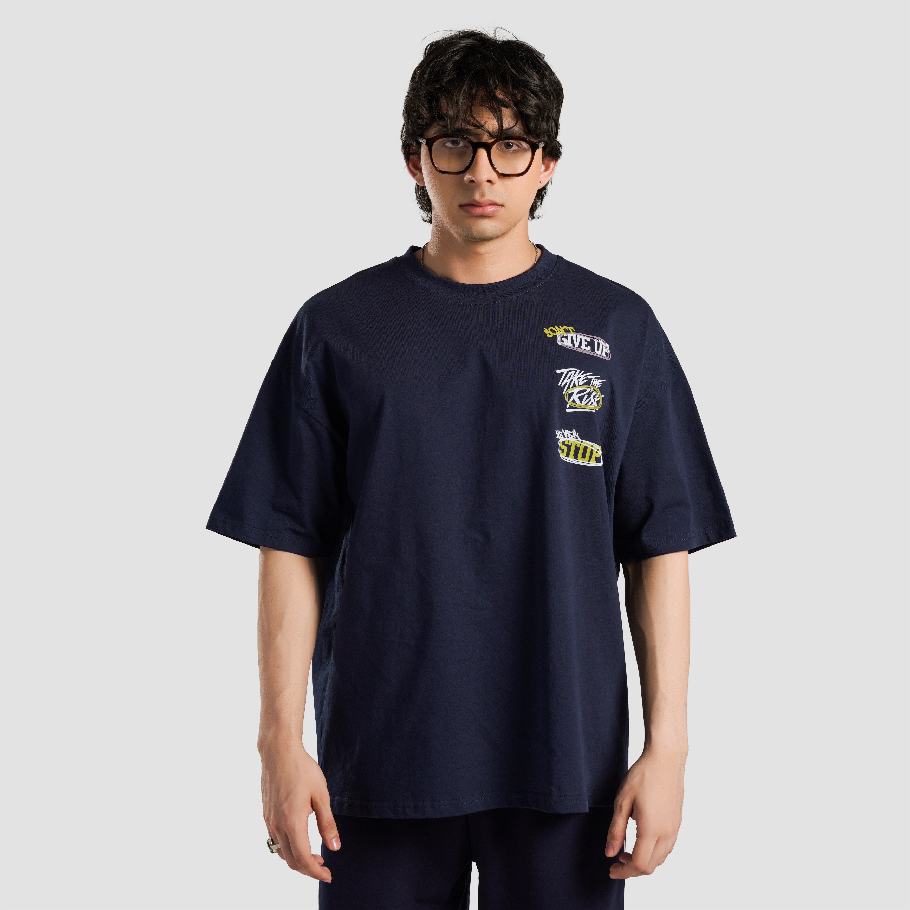 Only Motive T-Shirt (Navy)