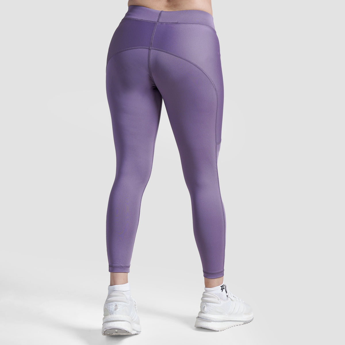 women gym wear sportswear fitness training outfit back view Women Gym Wear Gym Armour Pakistan