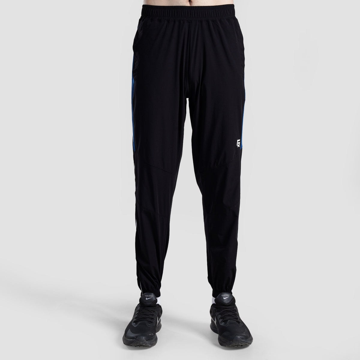 men gym trousers workout pants breathable fitness training bottoms front view Men Gym Trousers Gymarmour Pakistan
