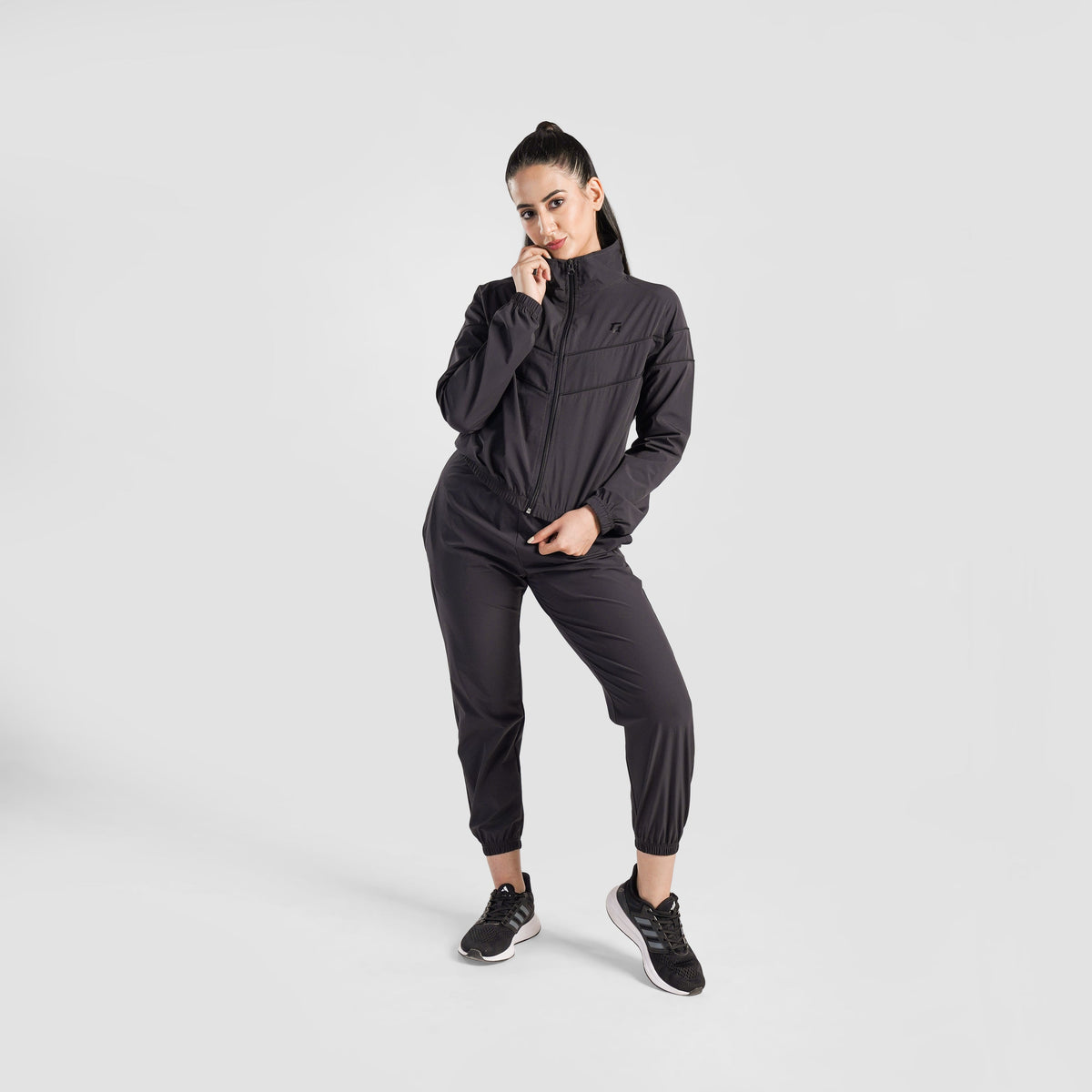women track top zip gym jacket training outerwear fabric detail Women Track Top Gymarmour Pakistan
