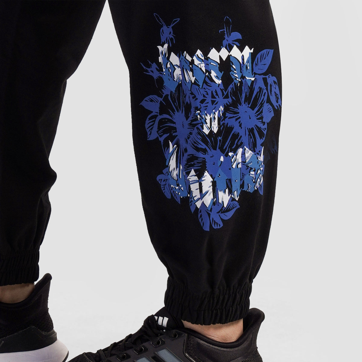 women gym trousers workout pants breathable fitness training bottoms side view Women Gym Trousers GymArmour Pakistan