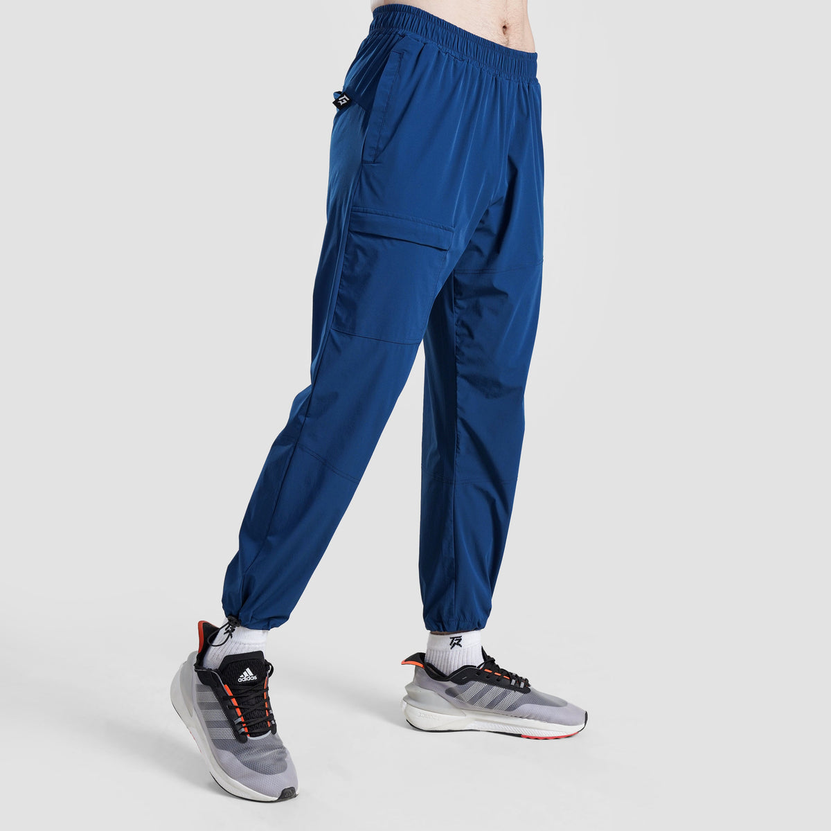 men gym trousers workout pants breathable fitness training bottoms side view Men Gym Trousers GymArmour Pakistan