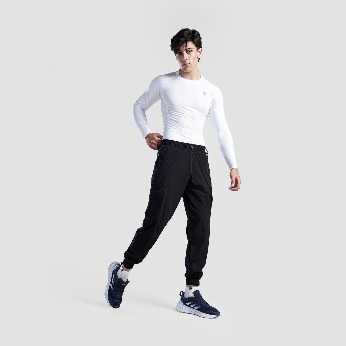 men gym trousers workout pants breathable fitness training bottoms fabric detail Men Gym Trousers Gym Armour Pakistan
