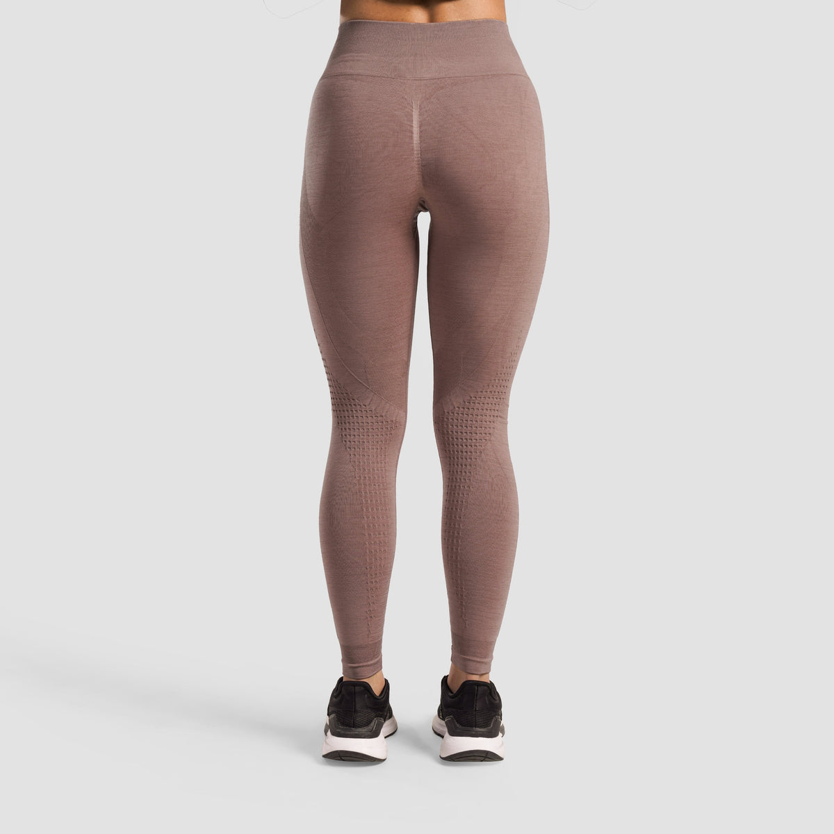 women gym wear sportswear fitness training outfit side view Women Gym Wear Gym Armour Pakistan